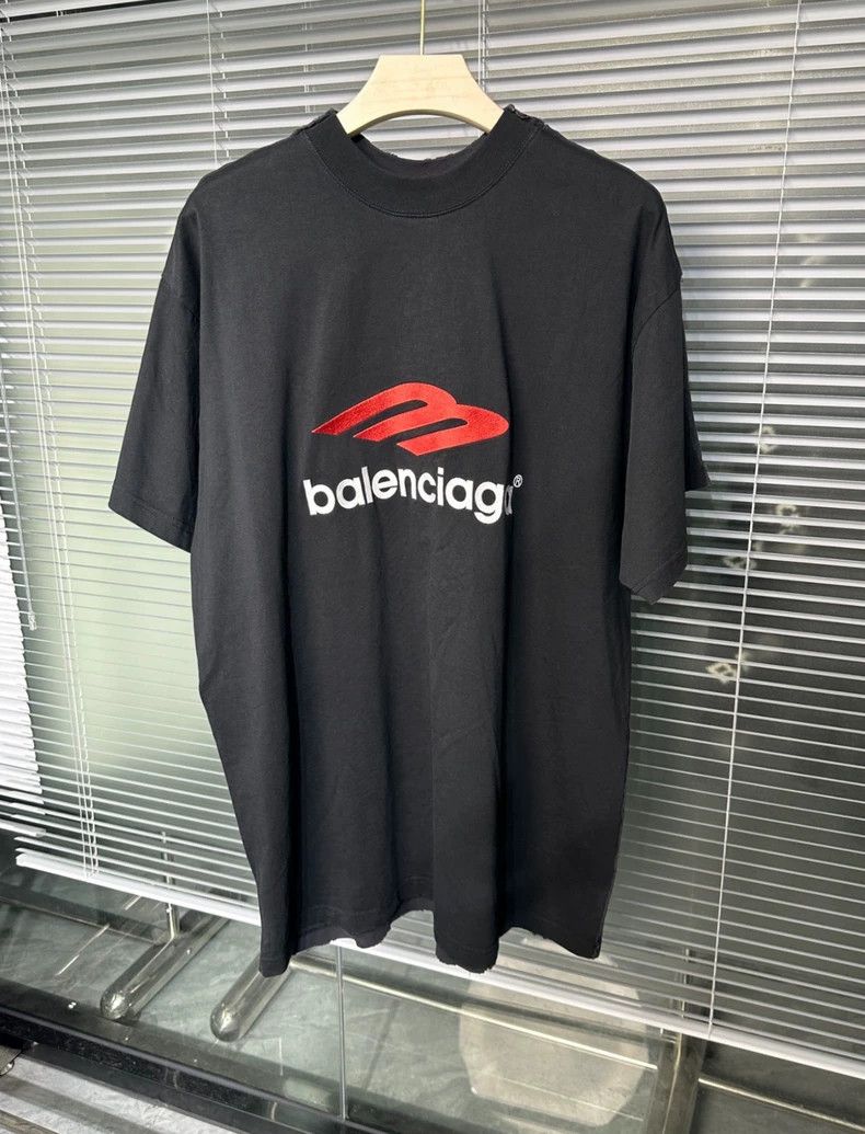 Other Balenciaga Tape + Patchwork + Black Red + 3B + Embroidery Size US S / EU 44-46 / 1 - 2 Thumbnail