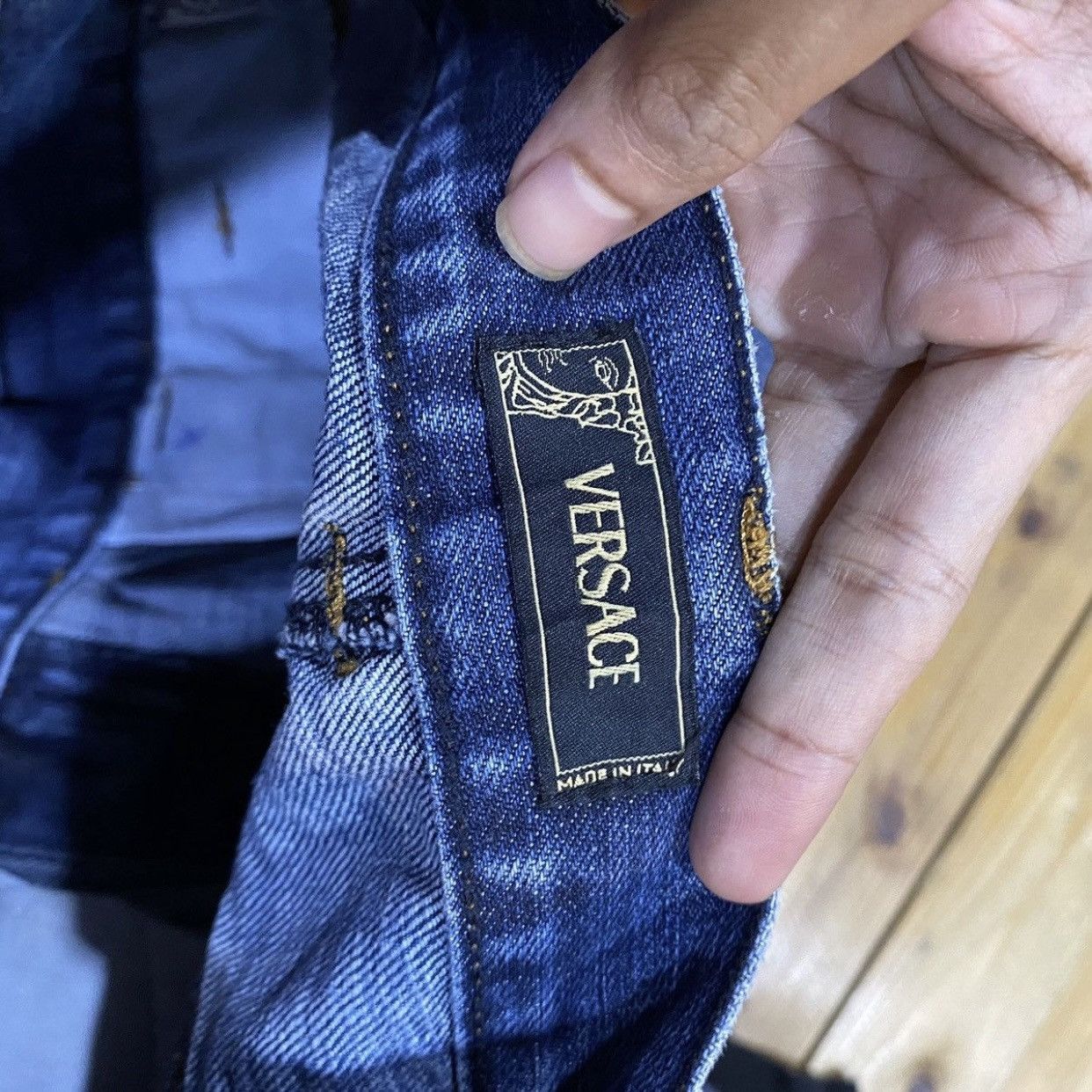 Versace Archival Versace Y2K Frayed Pocket Distressed Jeans Blue Size US 29 - 14 Thumbnail