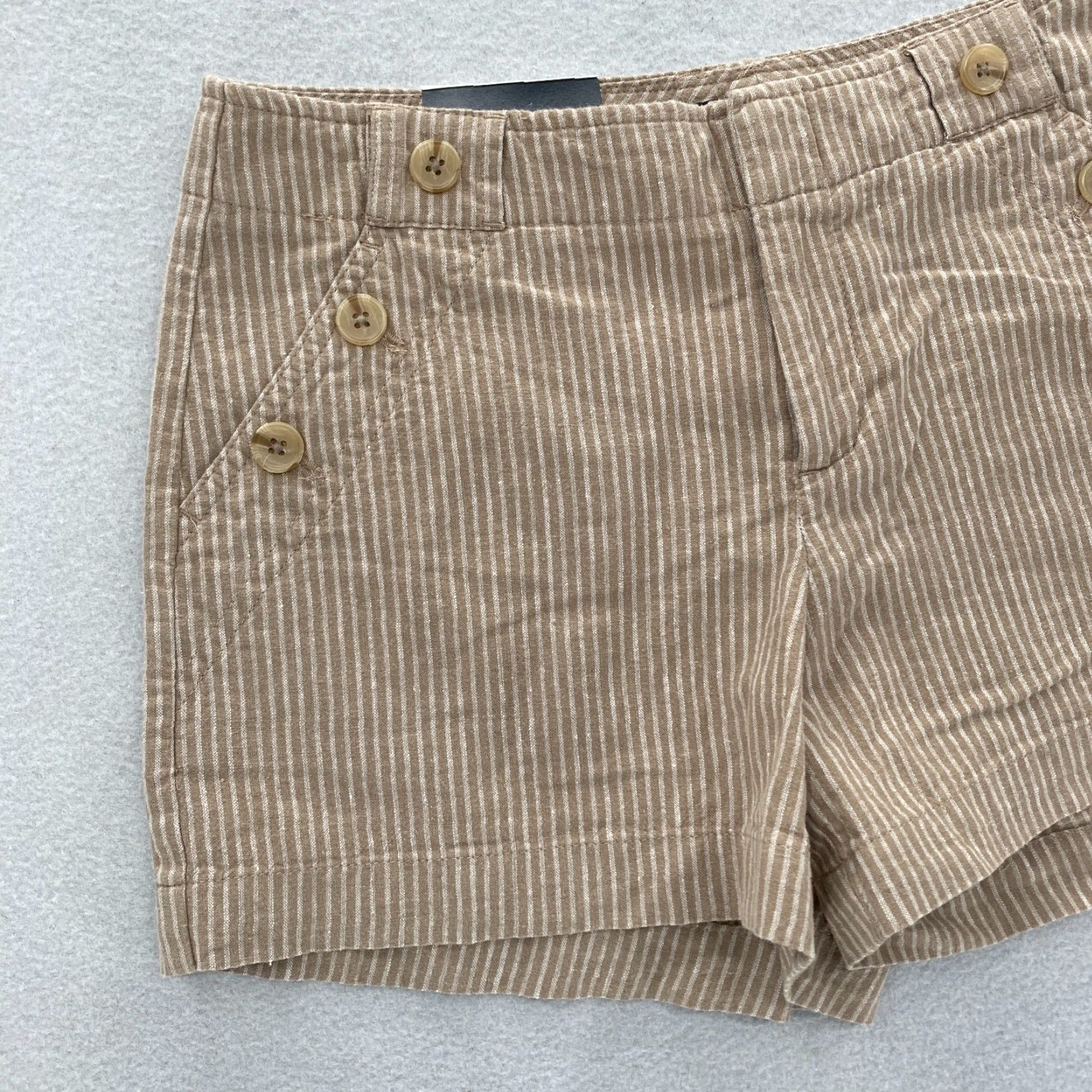 Banana Republic Banana Republic Martin Fit Linen Blend Shorts Women's 4 Brown Striped Low Rise Size 27" / US 4 / IT 40 - 2 Thumbnail