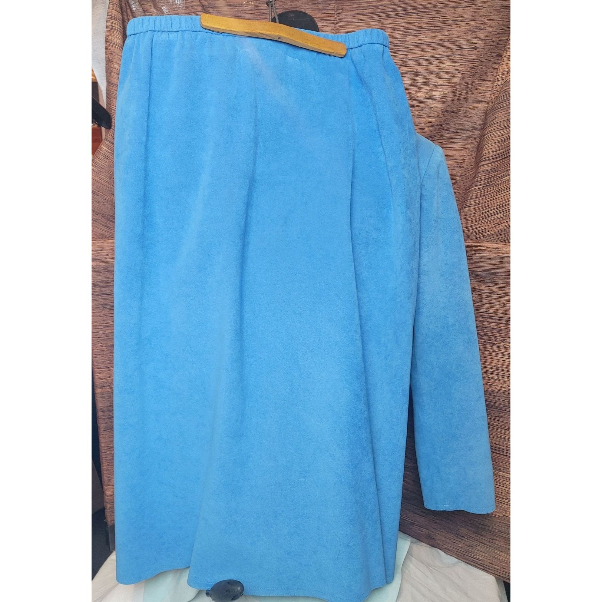 Other Amherst Collection Blue Felt Suit Jacket and Skirt Size 16 Size XXL / US 16-18 / IT 52-54 - 3 Thumbnail
