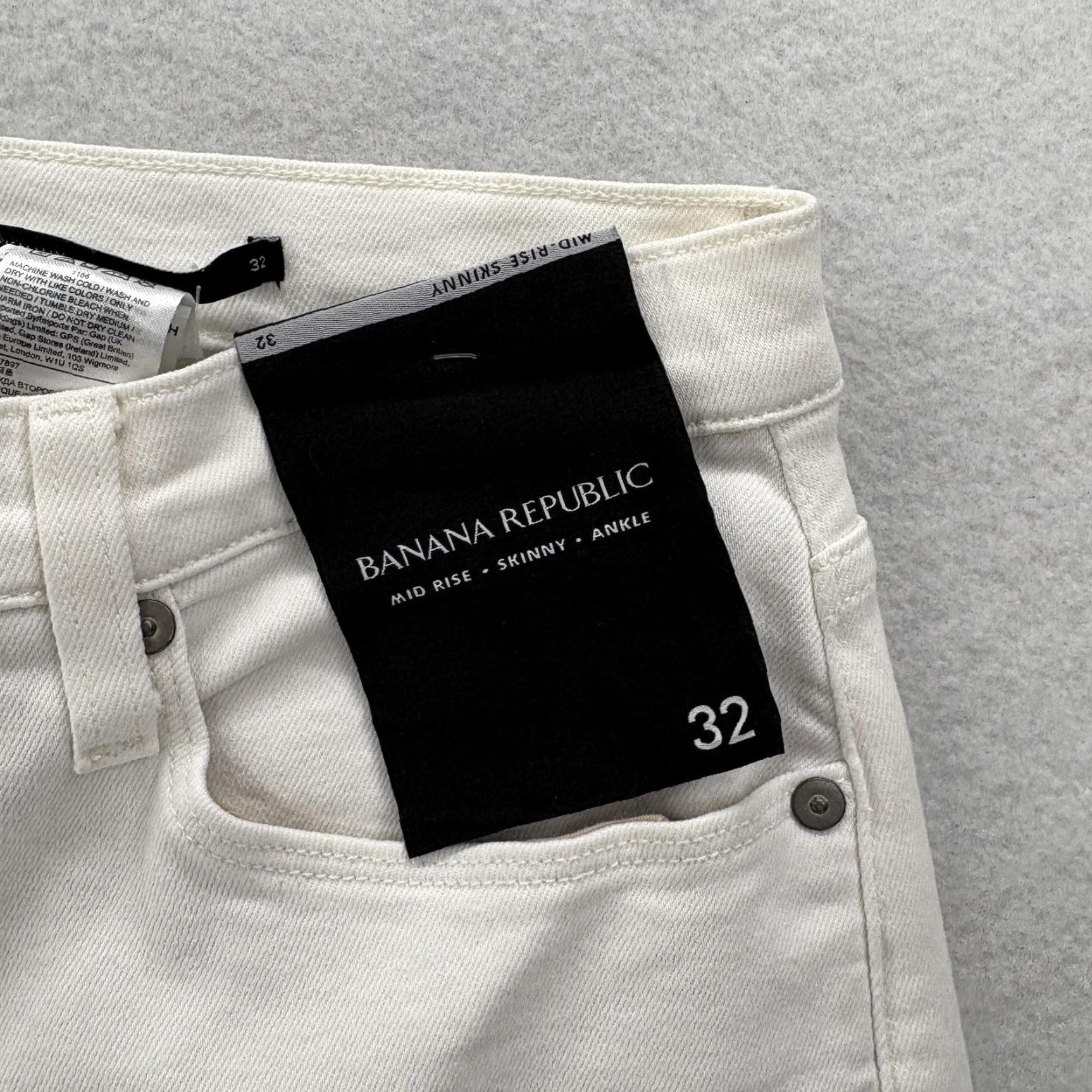 Banana Republic Banana Republic Jeans Womens 32 White Mid Rise Skinny Ankle Stretch Denim NWT Size 24" / US 00 / IT 34 - 3 Thumbnail