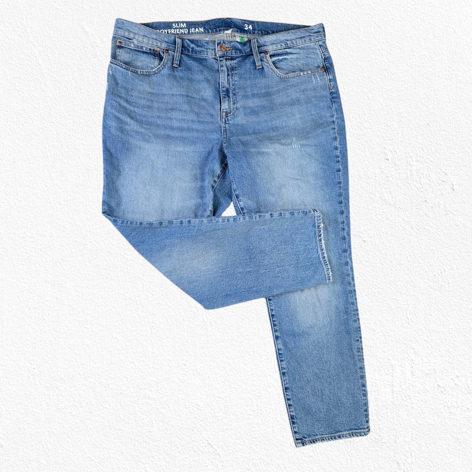 J.Crew J. Crew Medium Wash Ankle Slim Boyfriend Jeans Size 34 Size 40" / US 18 - 2 Thumbnail