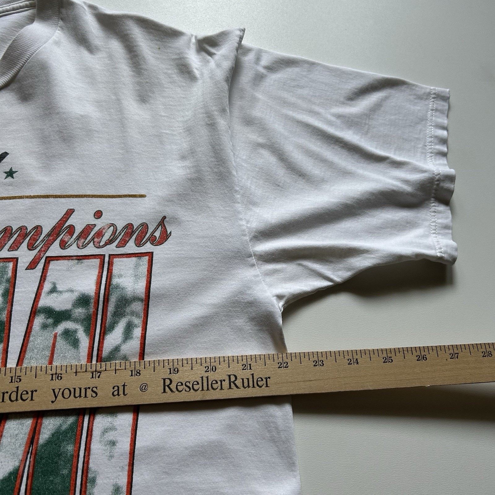NCAA Vintage 90s Miami Hurricanes T-Shirt XL NCAA Made In USA Size US XL / EU 56 / 4 - 8 Thumbnail