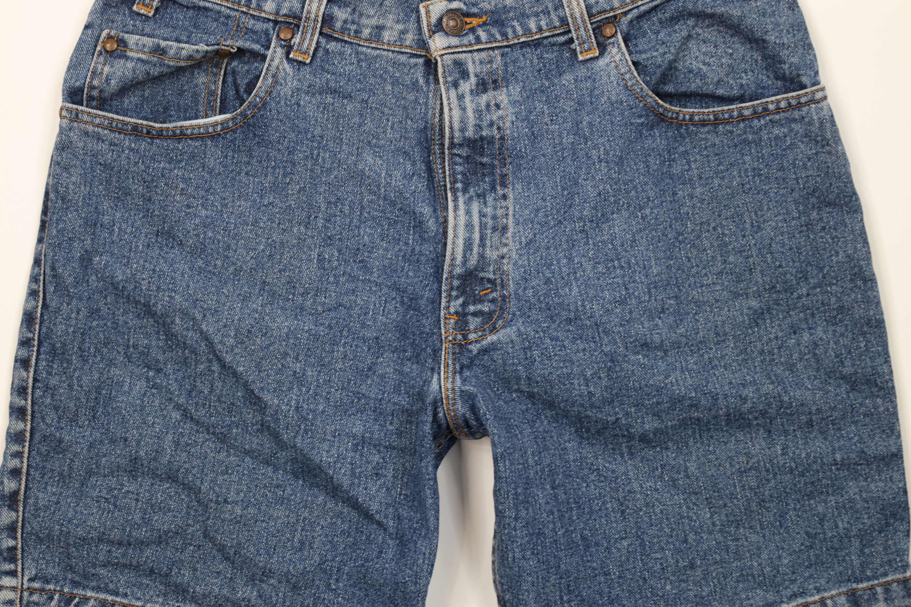 Levi's Vintage 90s Levis 513 Fit Denim Jean Shorts Jorts Blue USA Size US 36 / EU 52 - 3 Thumbnail