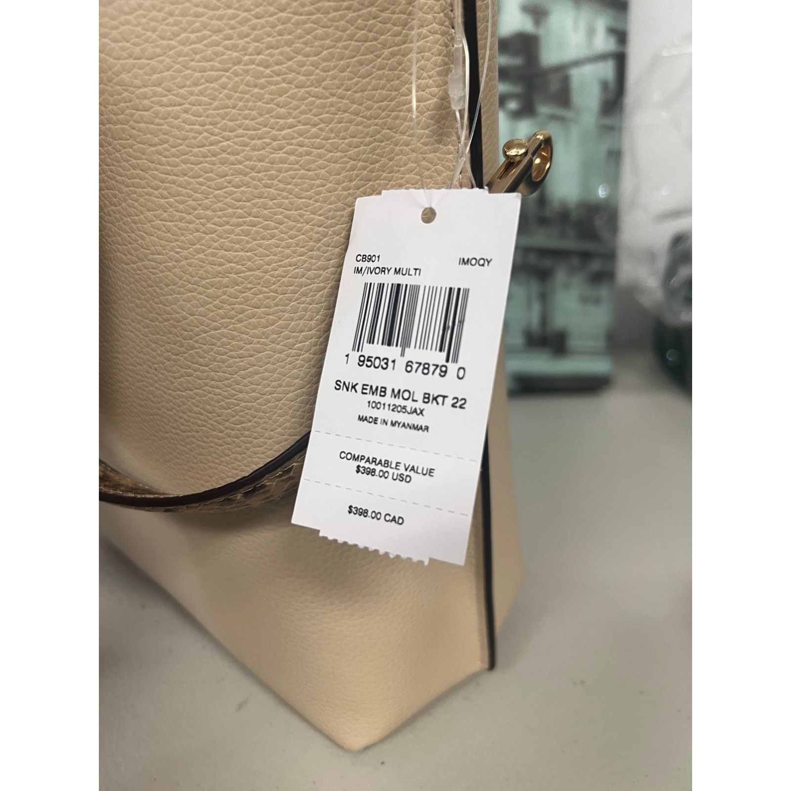Coach Coach CB901 Mollie Bucket Bag 22 Size ONE SIZE - 7 Thumbnail