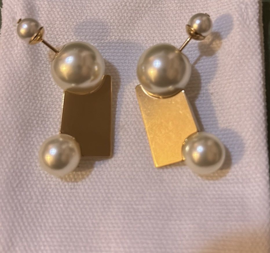Dior DIOR Tribales Earrings Gold-Finish Metal and White Resin Size ONE SIZE - 3 Thumbnail