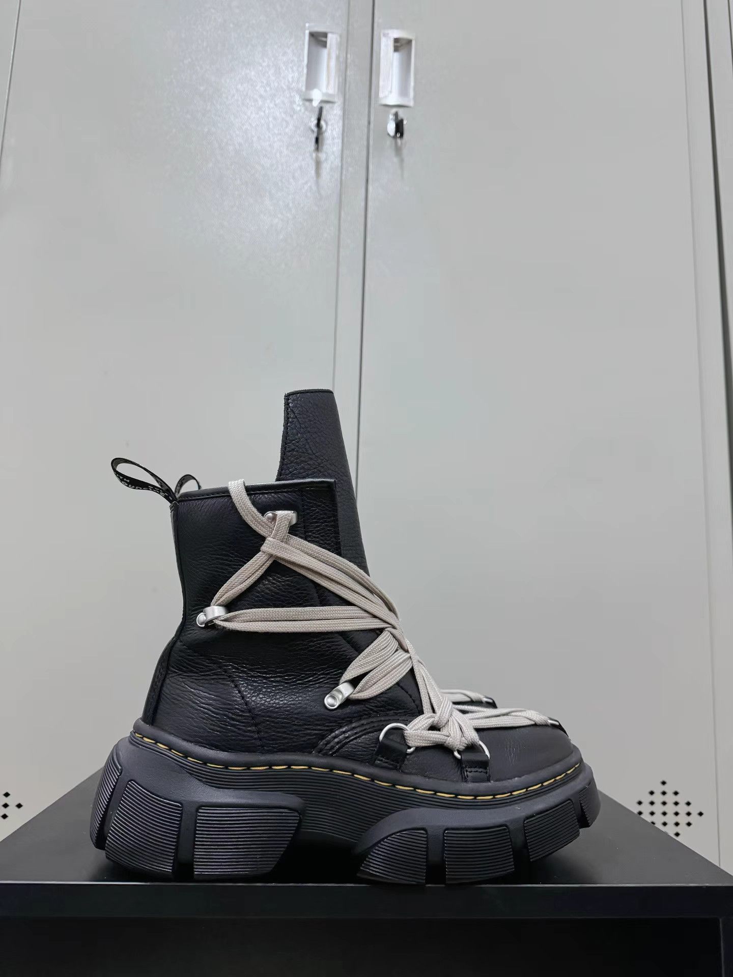 Rick Owens Rick Owens Dr. Martens lace-up pentagram Martens Size US 8 / IT 38 - 7 Thumbnail