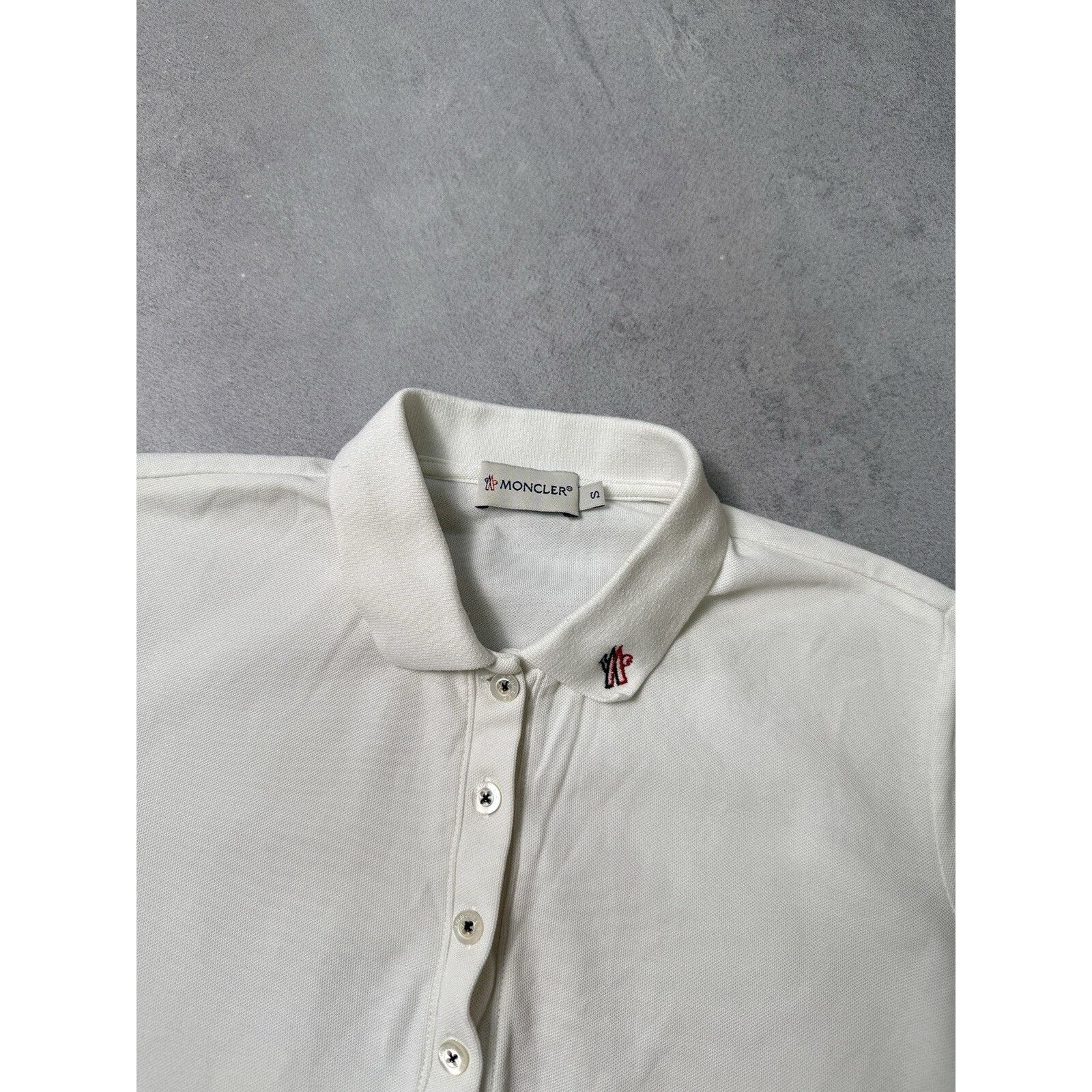 Moncler Moncler Women Polo T Shirt Collar Logo Size S White Size S / US 4 / IT 40 - 5 Thumbnail