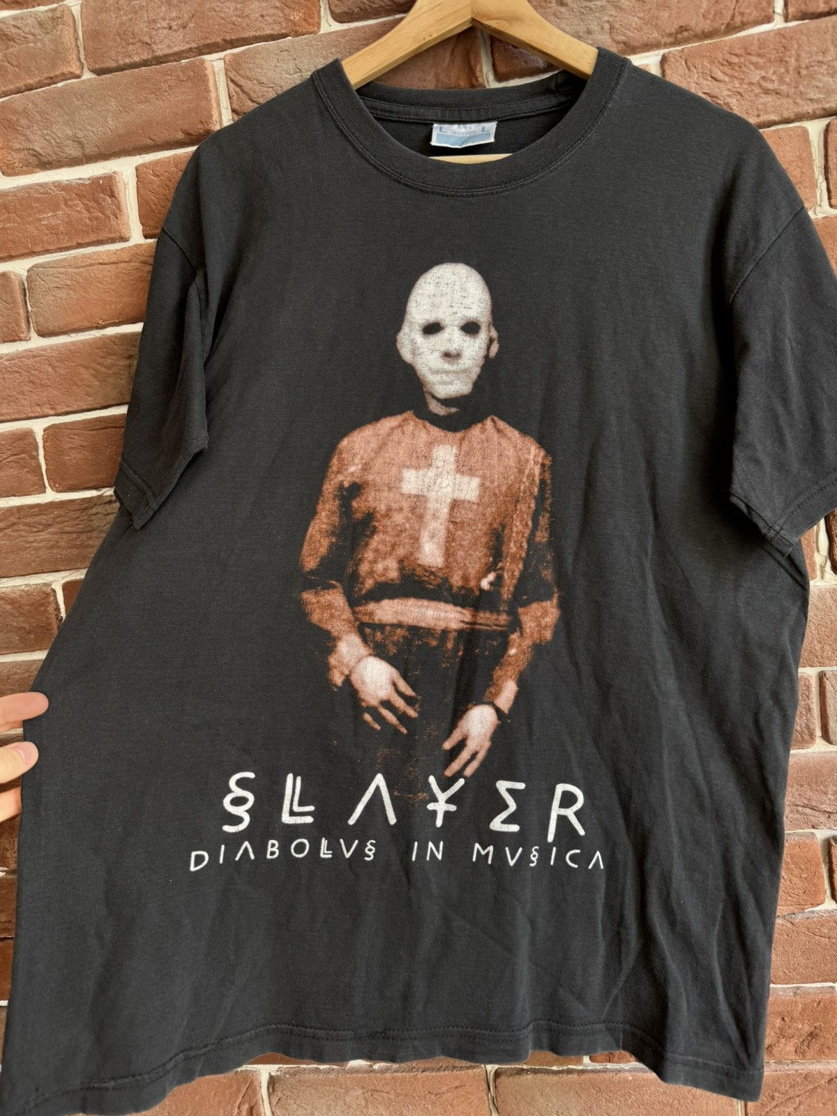 Band Tees Vintage Slayer Diabolous In Musica 1998 90s Band T-shirt Size US L / EU 52-54 / 3 - 3 Thumbnail
