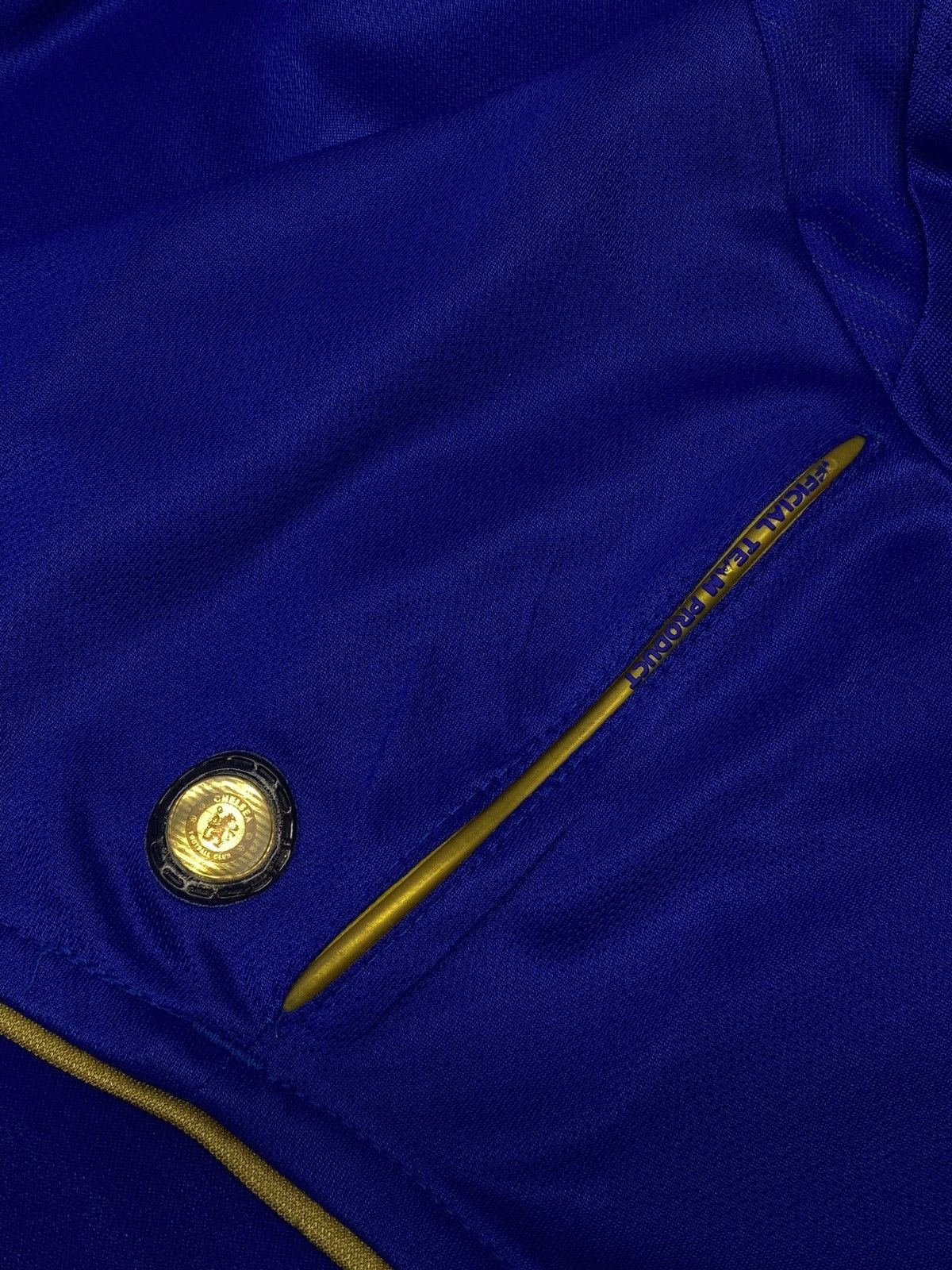 Umbro × Vintage #9 CRESPO FC Chelsea 2005/06 Home Football Shirt Jersey Size US M / EU 48-50 / 2 - 16 Thumbnail