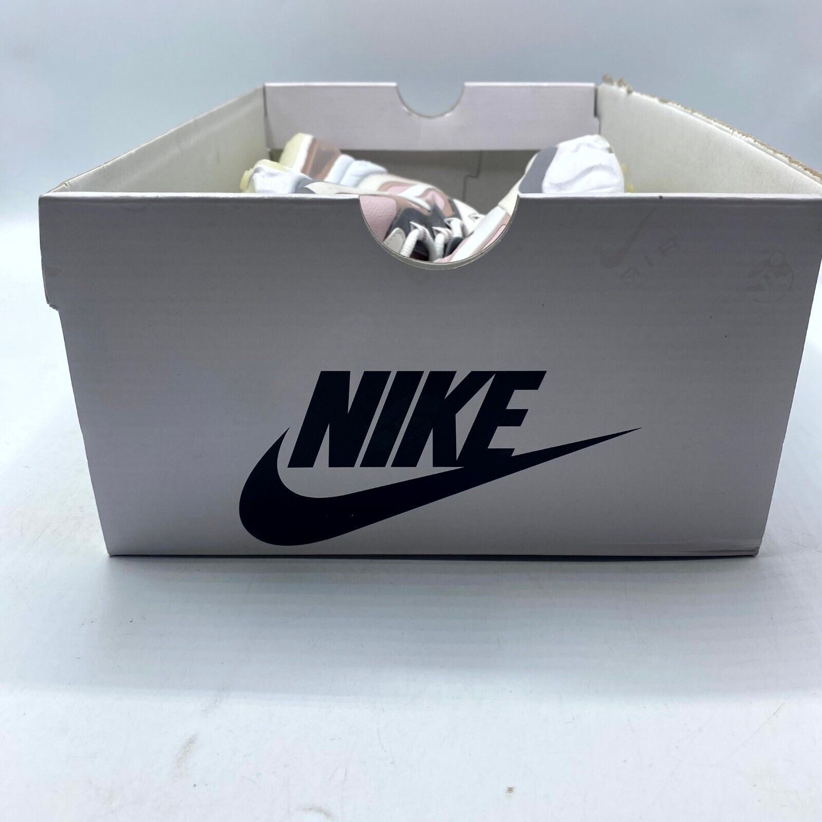 Nike Nike Air Max 270 React Plum Chalk CI3899-500 Women's 7.5 New Size US 7.5 / IT 37.5 - 11 Thumbnail