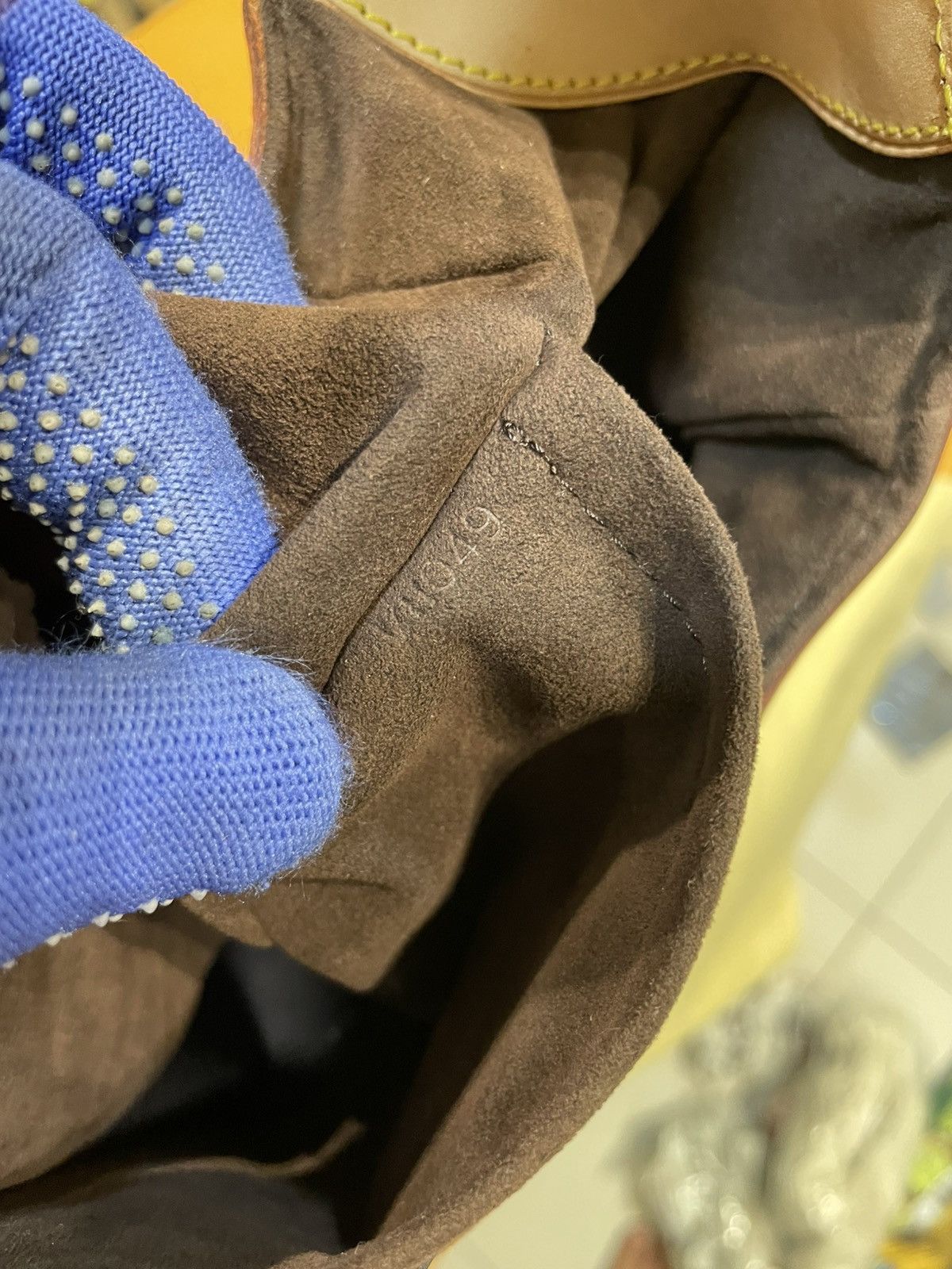 Louis Vuitton AUTHENTIC LOUIS VUITTON LIMITED EDITION KALAHARI GM Size ONE SIZE - 20 Thumbnail