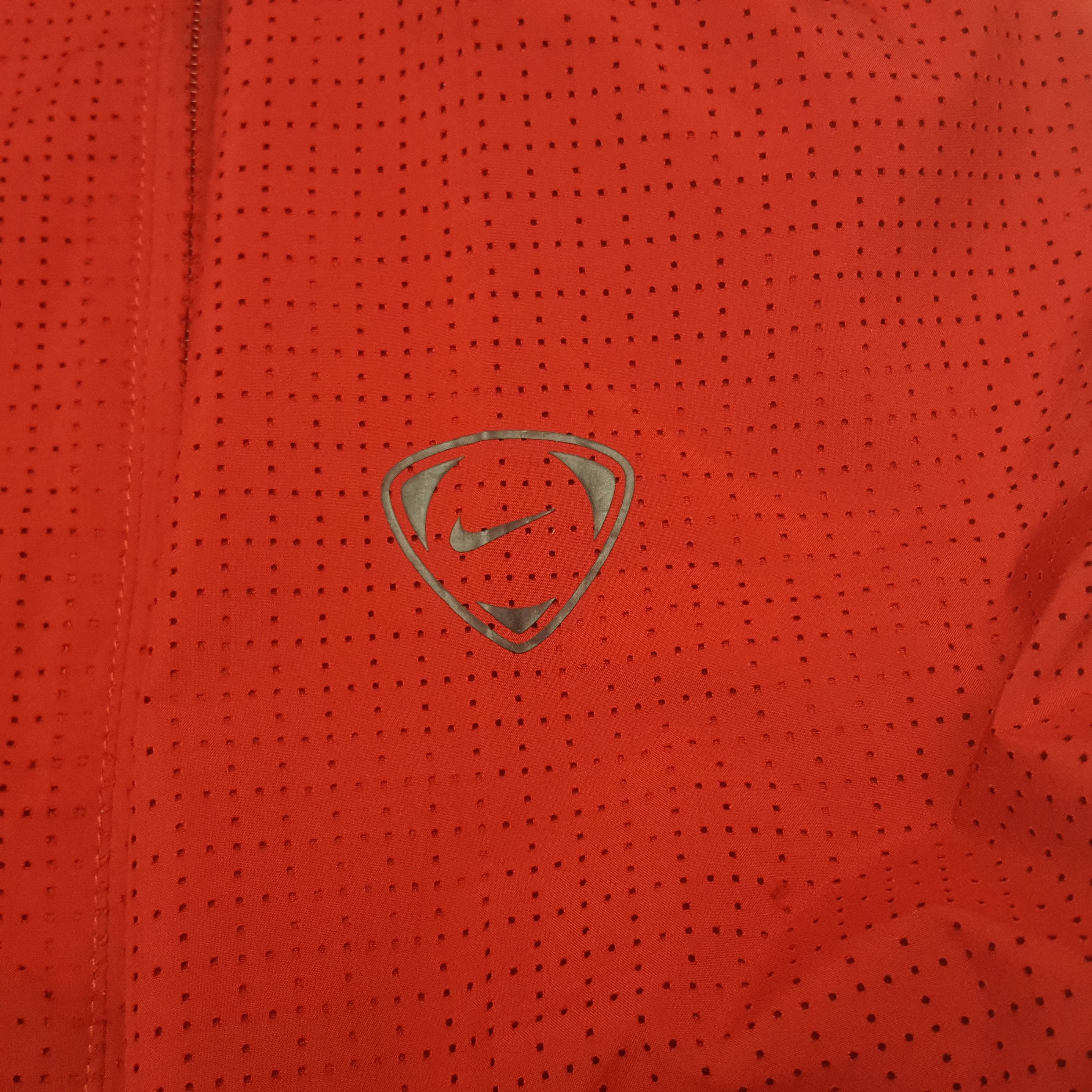 Nike Vintage Nike x Manchester United Jersey Jacket Size US S / EU 44-46 / 1 - 7 Thumbnail