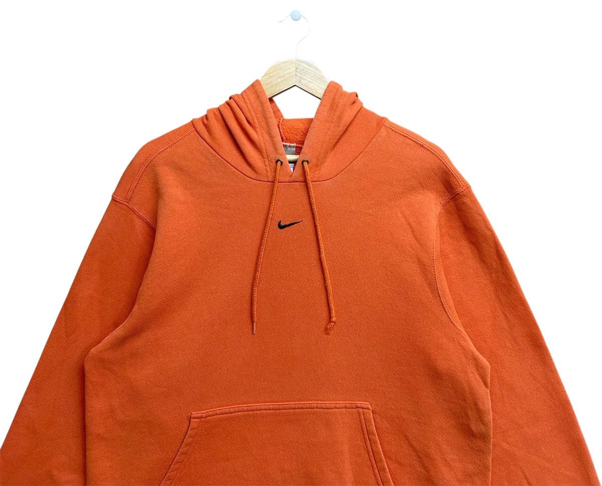 Nike Vintage nike center logo pullover Size US M / EU 48-50 / 2 - 2 Thumbnail