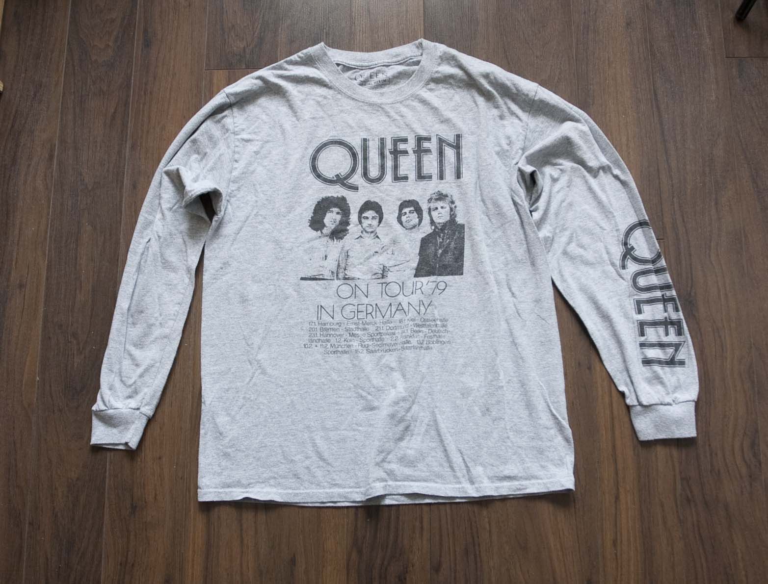 Other Queen T-shirt Long Sleeve Size L On tour '79 in Germany Size US L / EU 52-54 / 3 - 1 Thumbnail