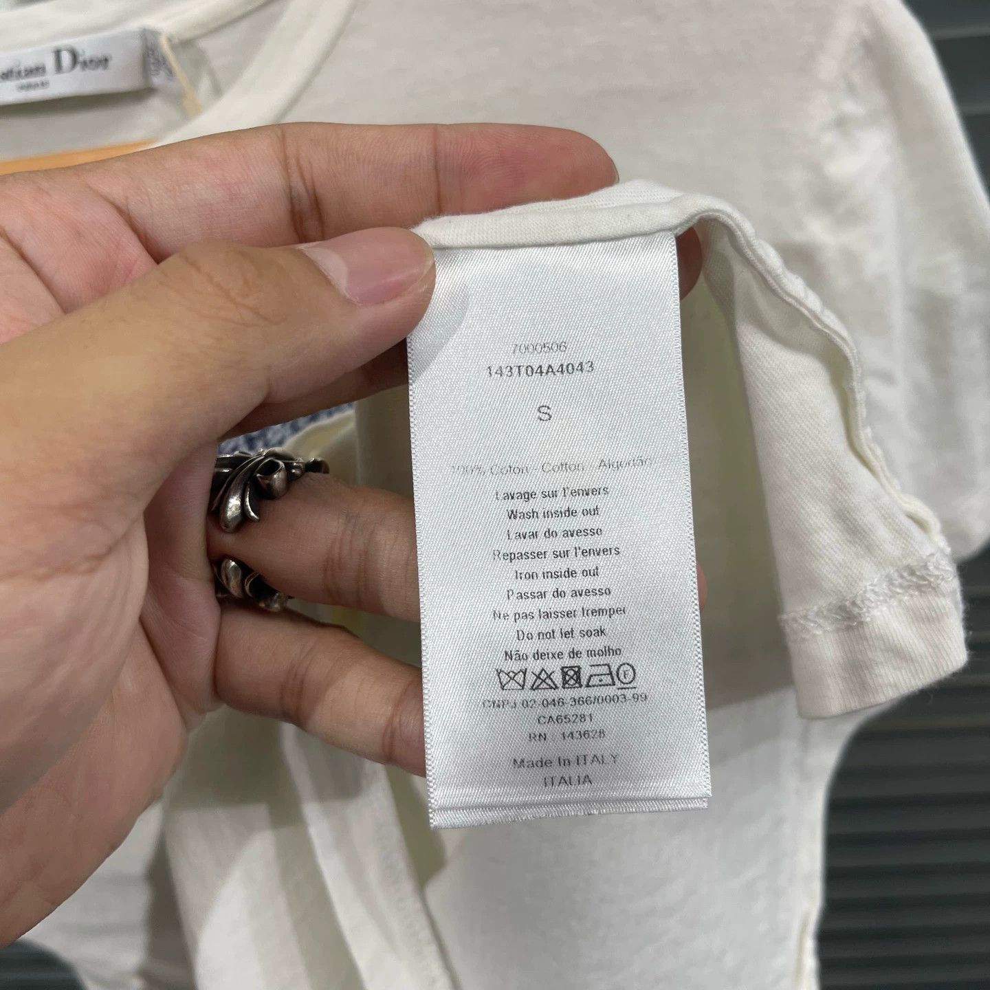 Dior Dior Embroidered Slogan Tee Size S 99 New Size S / US 4 / IT 40 - 5 Thumbnail