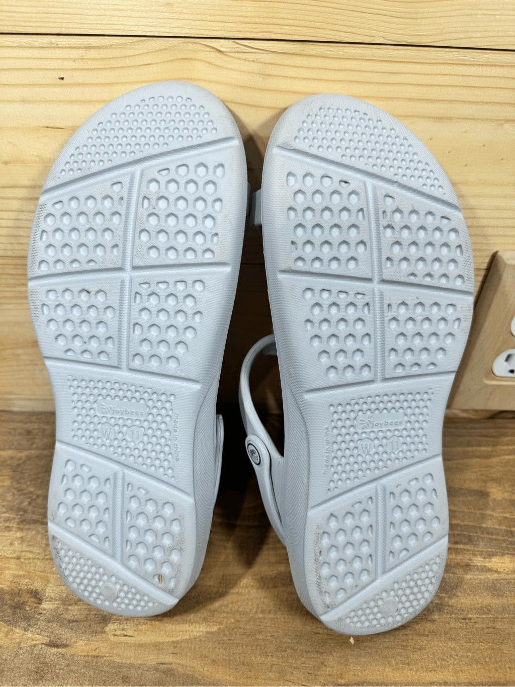 Designer Joybees Women's Size 11 Gray Dance Sandal Sporty Arch Supp Size US 11 / IT 41 - 7 Thumbnail