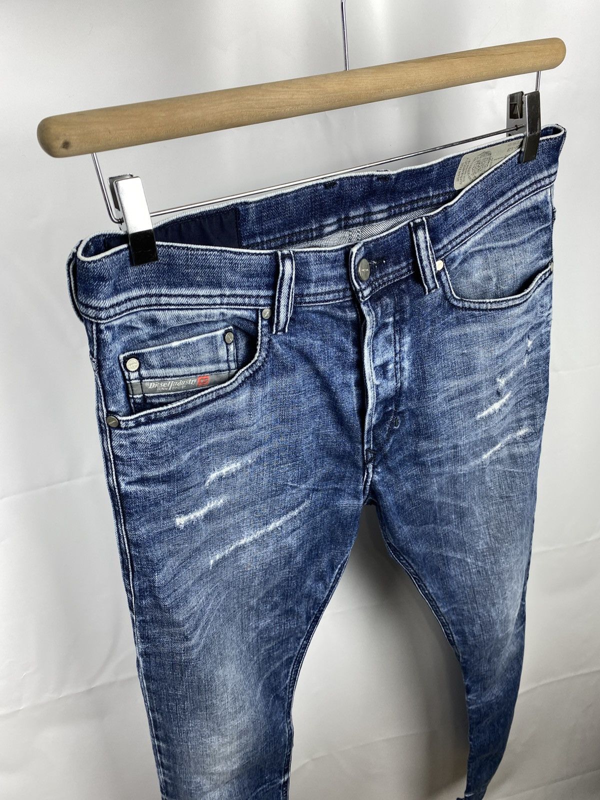 Diesel Diesel Tapphar Jeans Men Distressed Slim size 30 x 32 Size US 30 / EU 46 - 6 Thumbnail