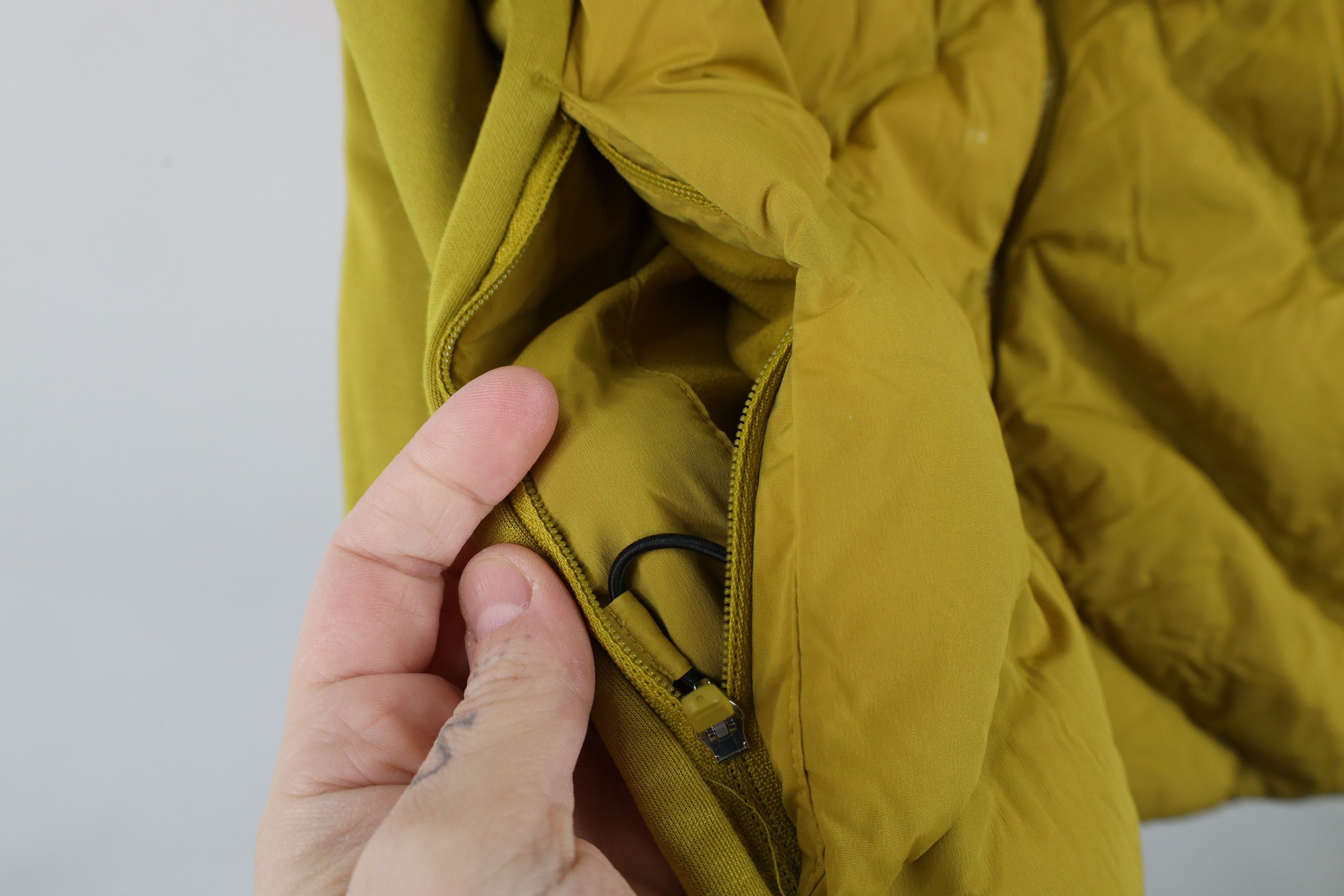 Athleta × Vintage Athleta Down Insulated Full Zip Puffer Vest Jacket Yellow Size XXL / US 16-18 / IT 52-54 - 7 Thumbnail