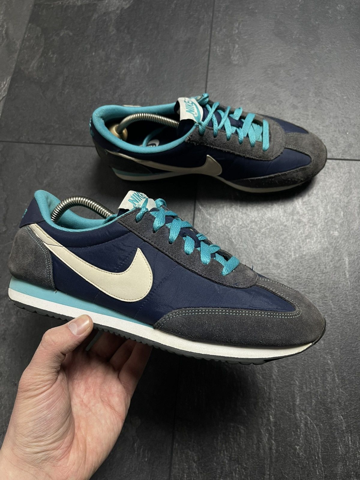 Streetwear Nike vintage low top 90s sneakers Size US 7 / EU 40 - 3 Thumbnail