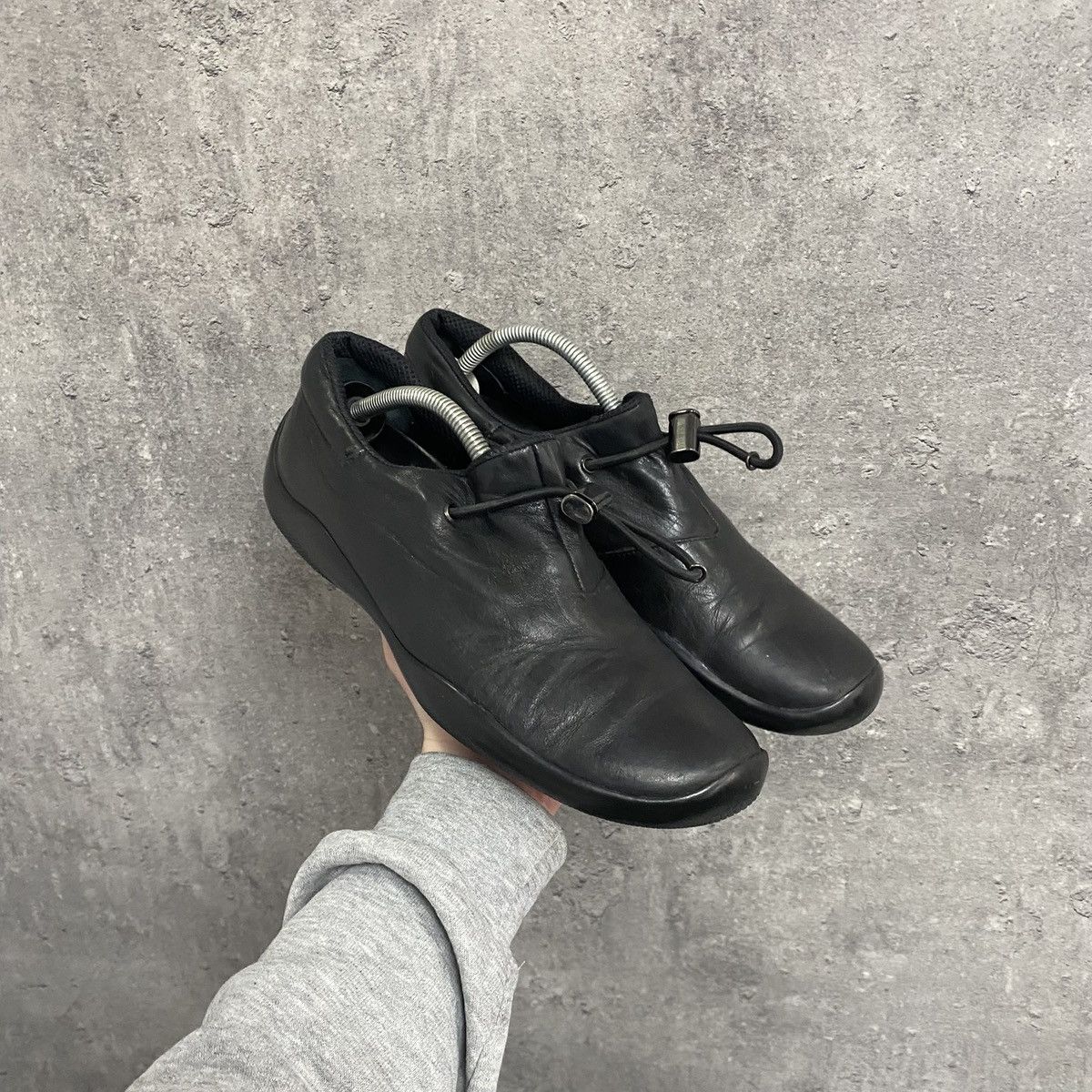 Prada Vintage Prada Leather Shoes Size US 7 / EU 40 - 4 Thumbnail