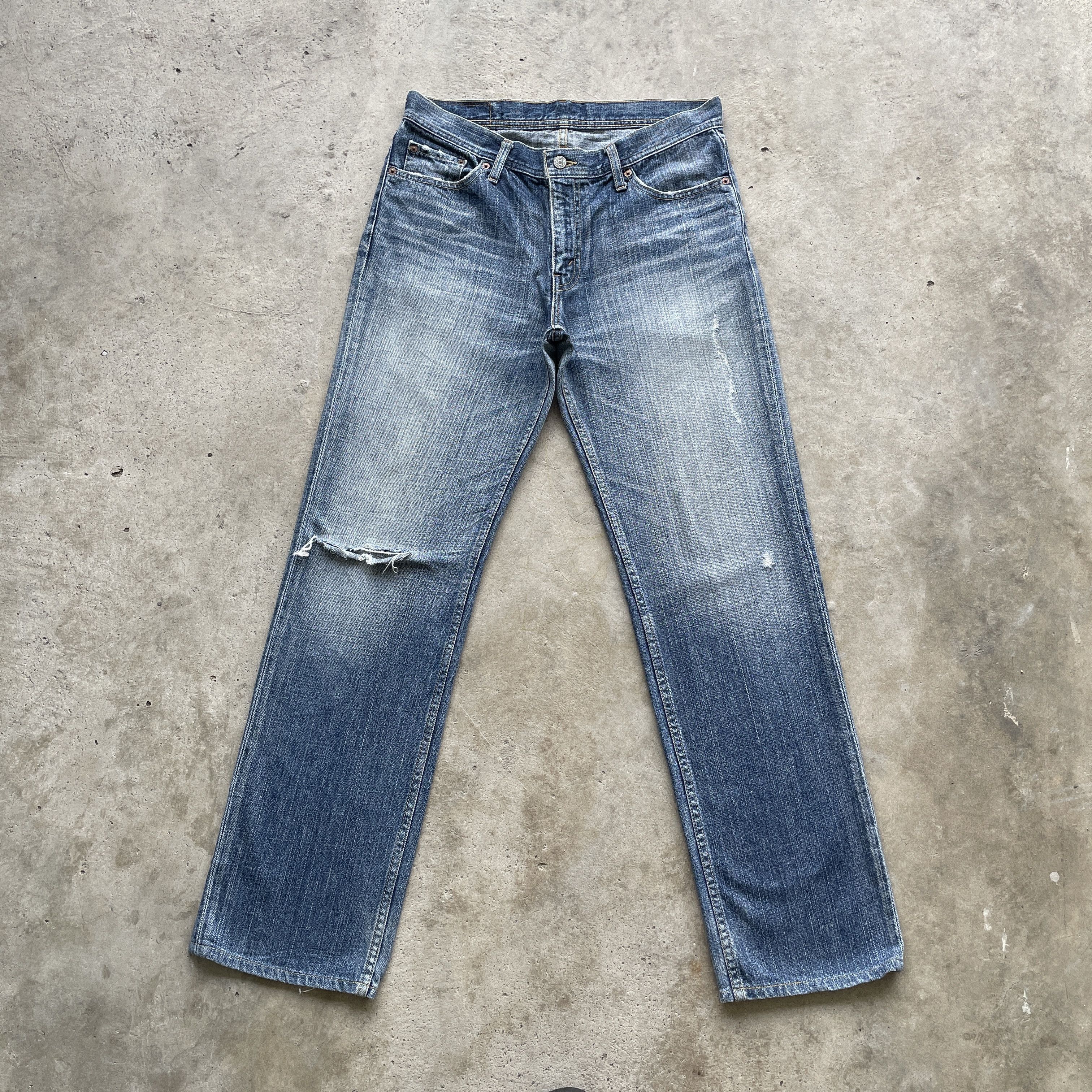 Levi's × Levi's Vintage Clothing W32x31💥 Vintage Levi’s Faded Denim Distressed Jeans Pants Size US 32 / EU 48 - 2 Thumbnail