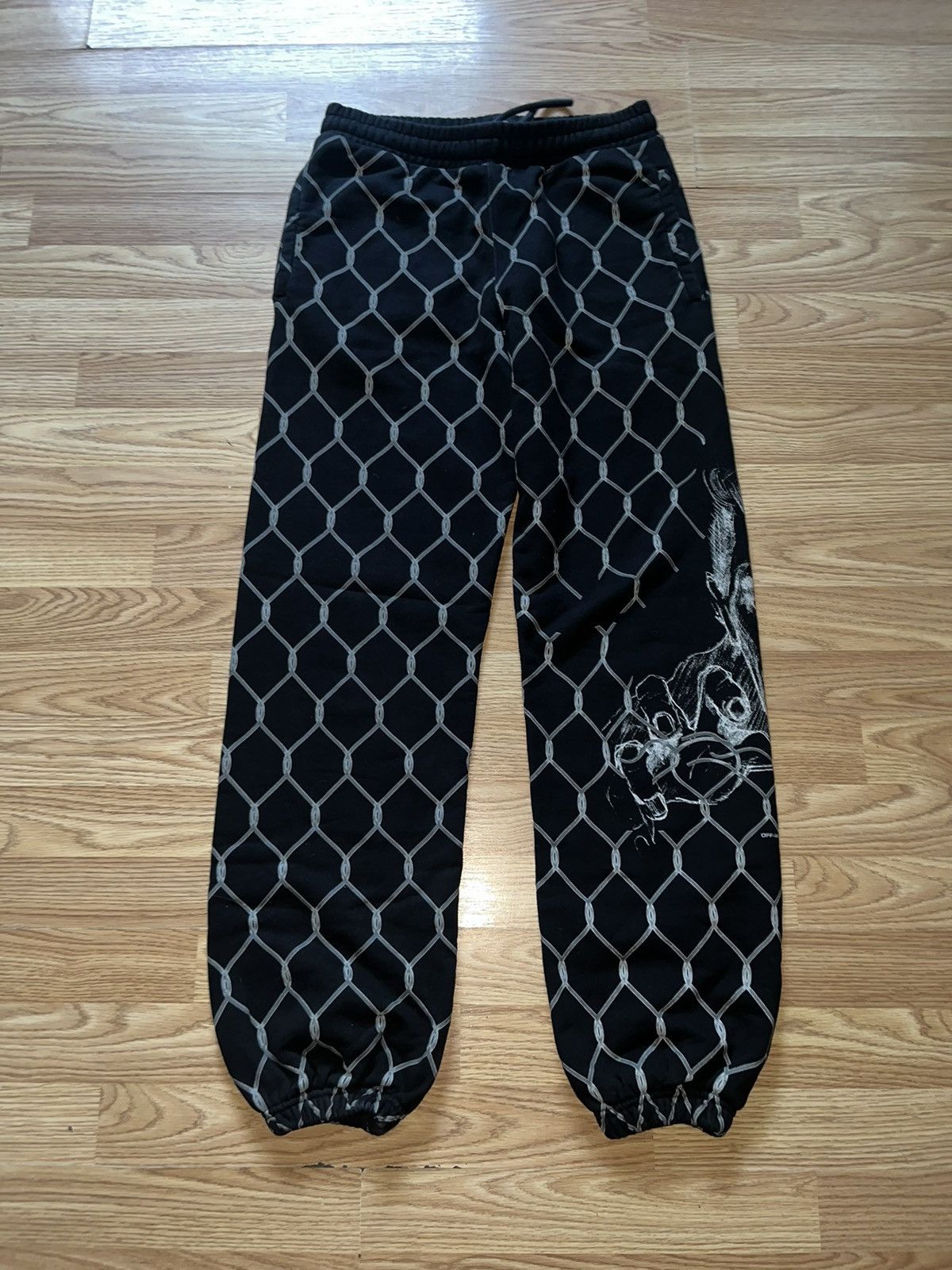 Gucci sweatpants avani sale