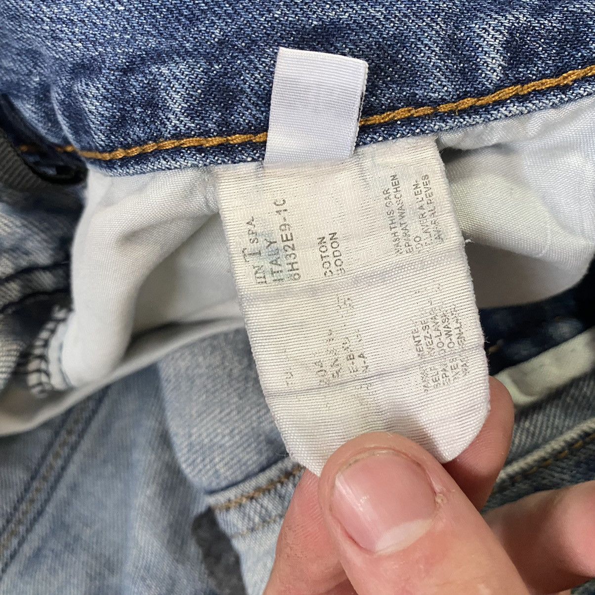 Armani Vintage Armani Jeans Size US 36 / EU 52 - 10 Thumbnail