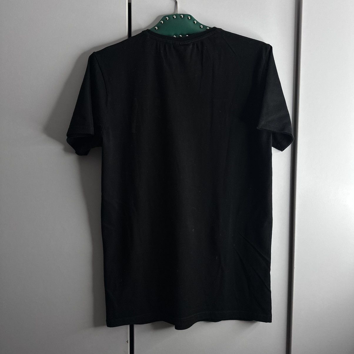 Band Tees Nirvana 2016 Vintage Big Logo Band Rock Tee T-shirt Size US M / EU 48-50 / 2 - 5 Thumbnail
