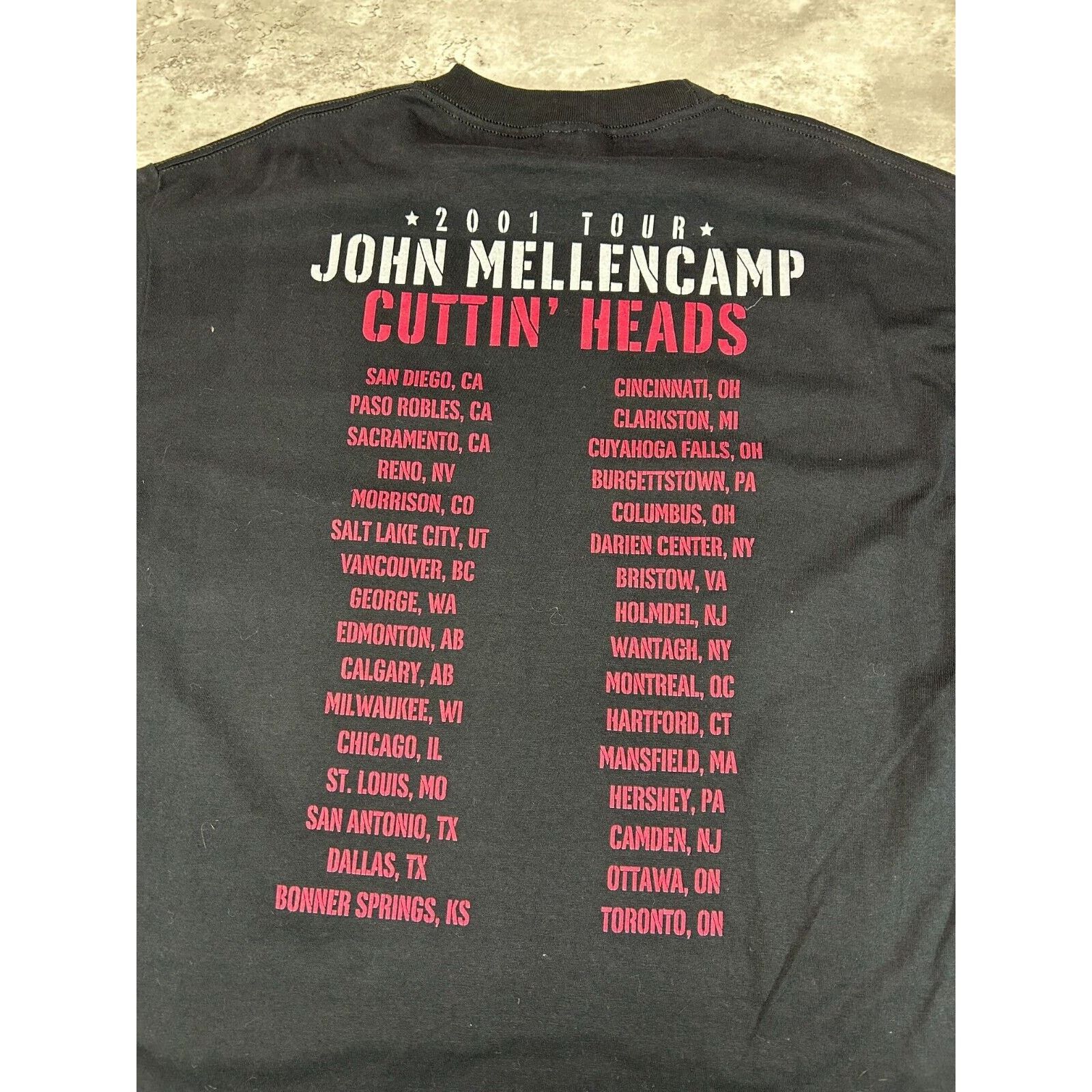 Vintage Vintage 2001 John Mellencamp Cuttin Heads T-Shirt Size Large Size US L / EU 52-54 / 3 - 8 Thumbnail