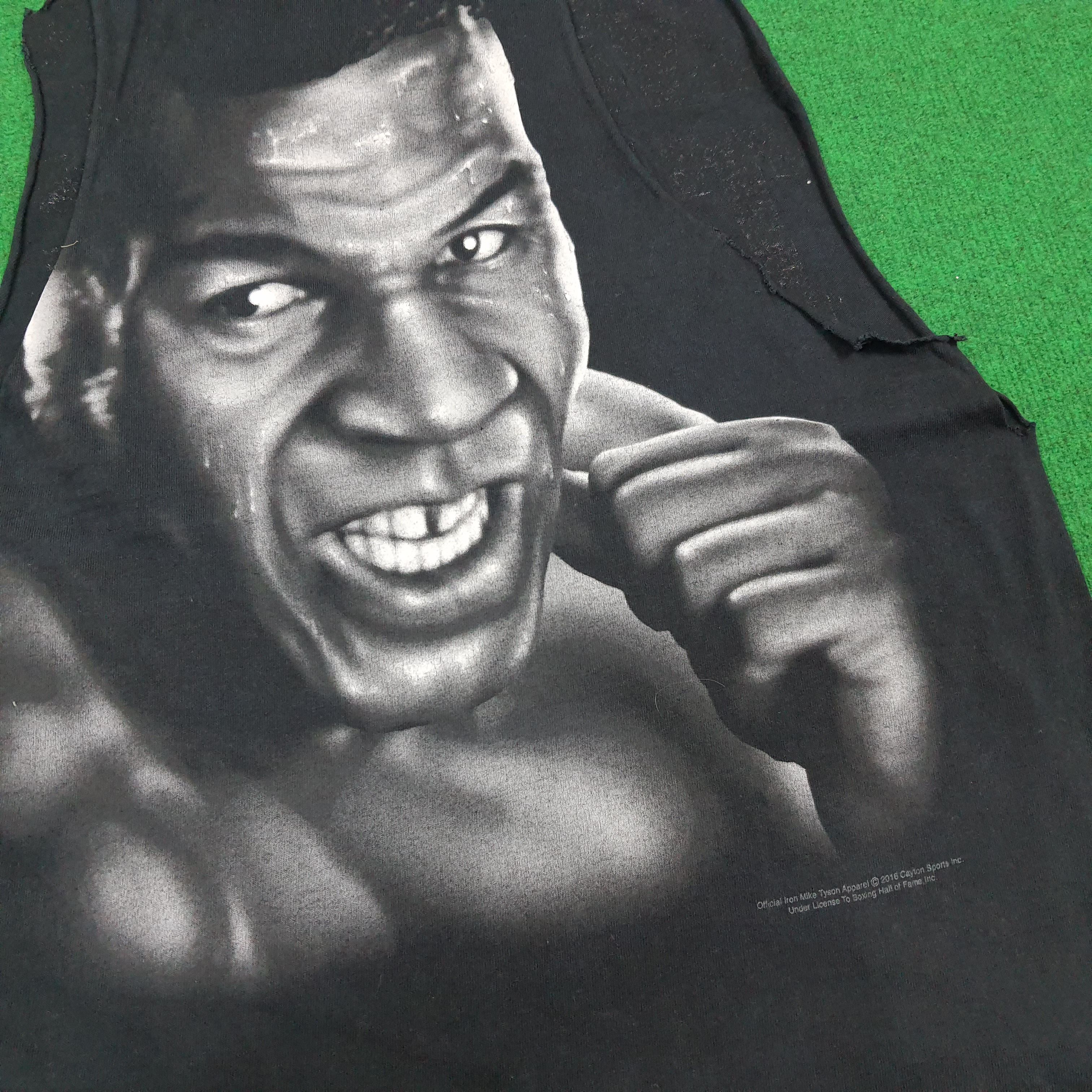 Vintage Vintage Mike Tyson Official Apparel Boxing Tank Top Size US M / EU 48-50 / 2 - 2 Thumbnail