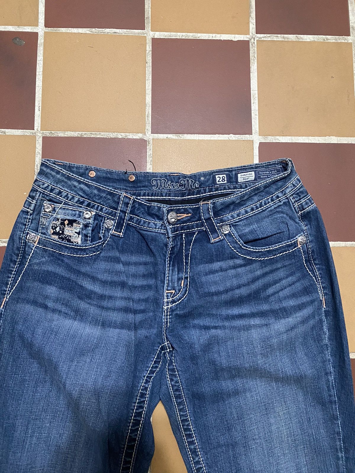 Miss Me Vintage Miss Me Embroidered Bootcut Jeans Size 28" / US 6 / IT 42 - 2 Thumbnail