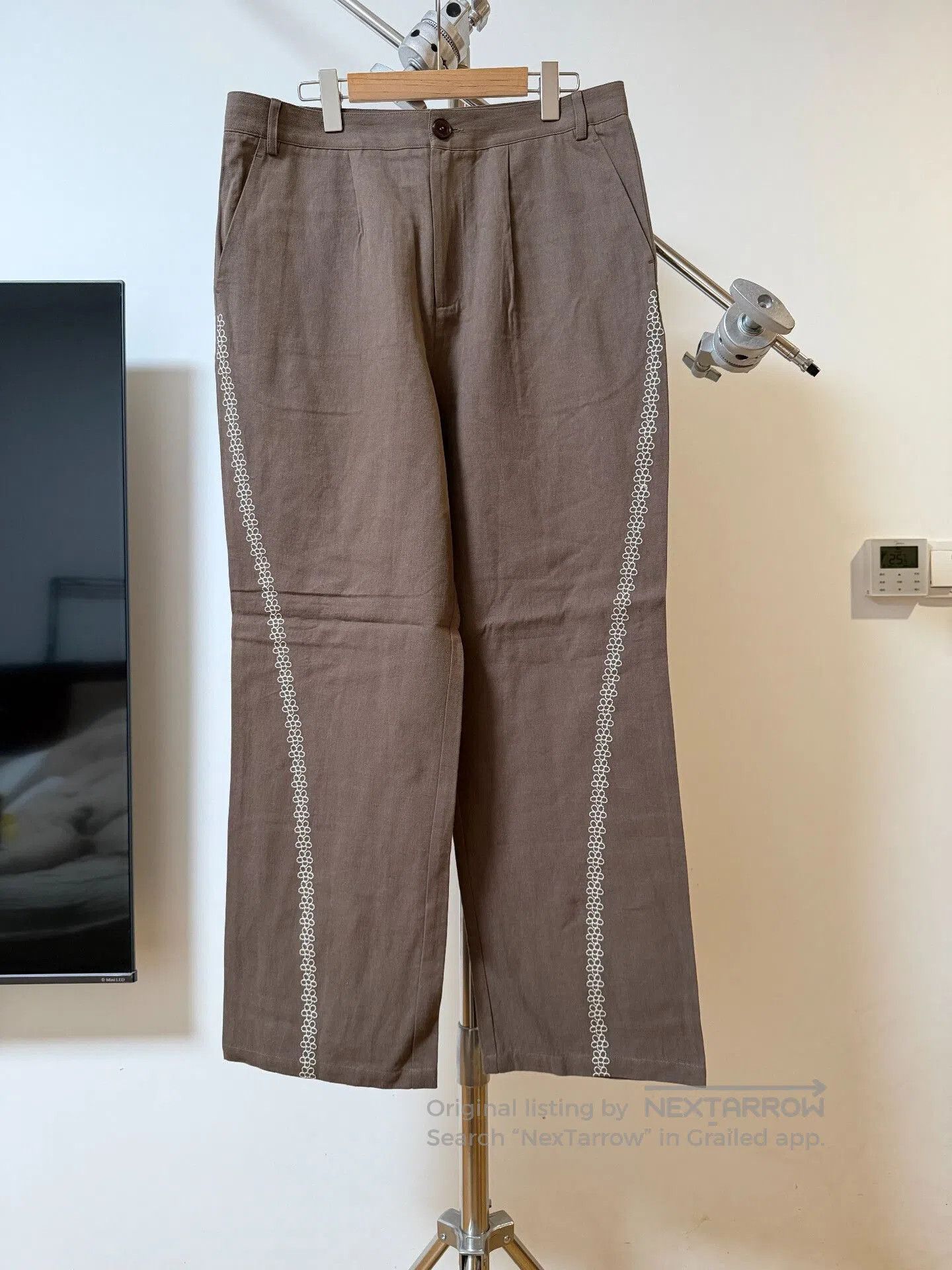 Purdey Embroidered Floral Linen Straight Men's Pants. Size US 36 / EU 52 - 1 Thumbnail