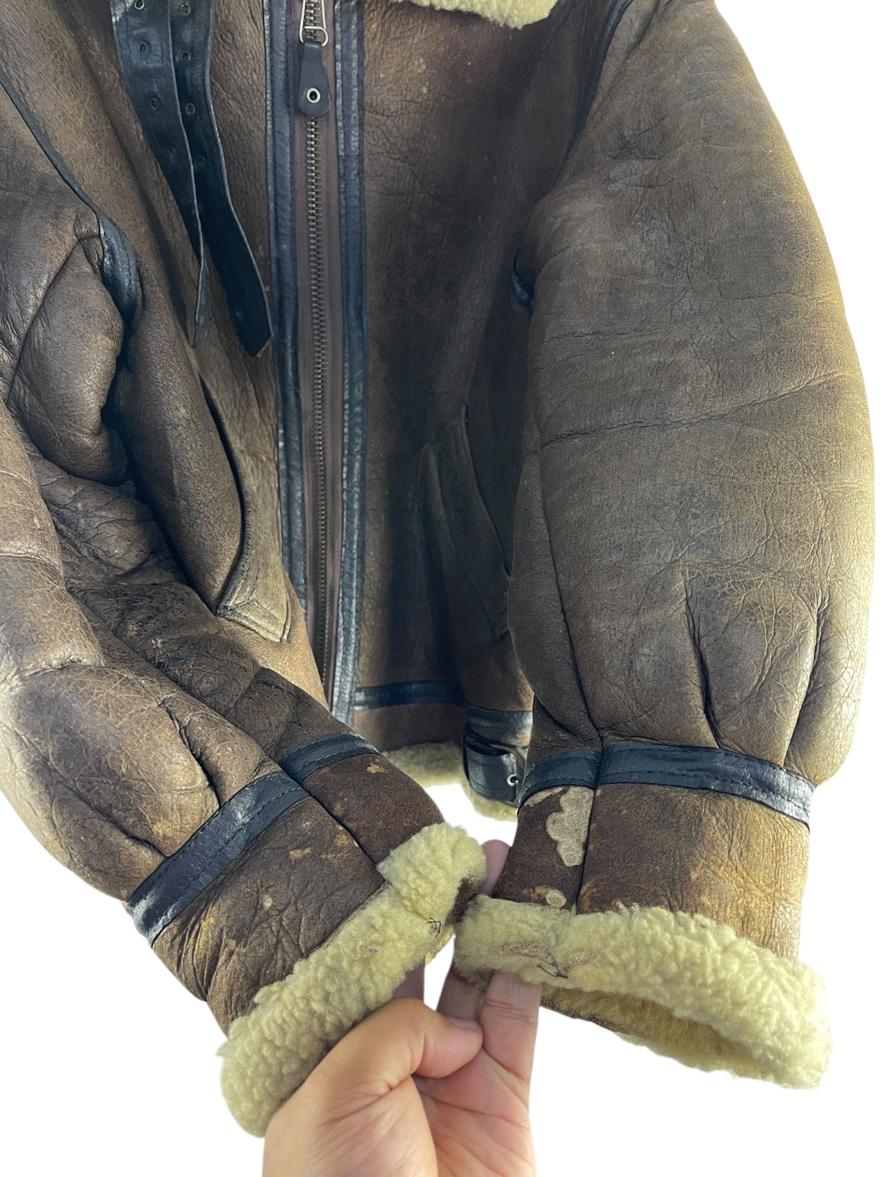 Avirex Vintage Avirex B 3 U.S Army Air Force Sheepskin Jacket Size US S / EU 44-46 / 1 - 10 Thumbnail