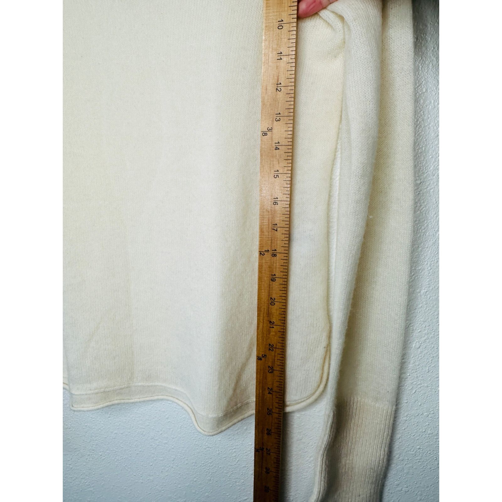 James Perse James Perse Cream Long Sleeve V Neck Cashmere Sweater 4 / XL Size XL / US 12-14 / IT 48-50 - 12 Thumbnail