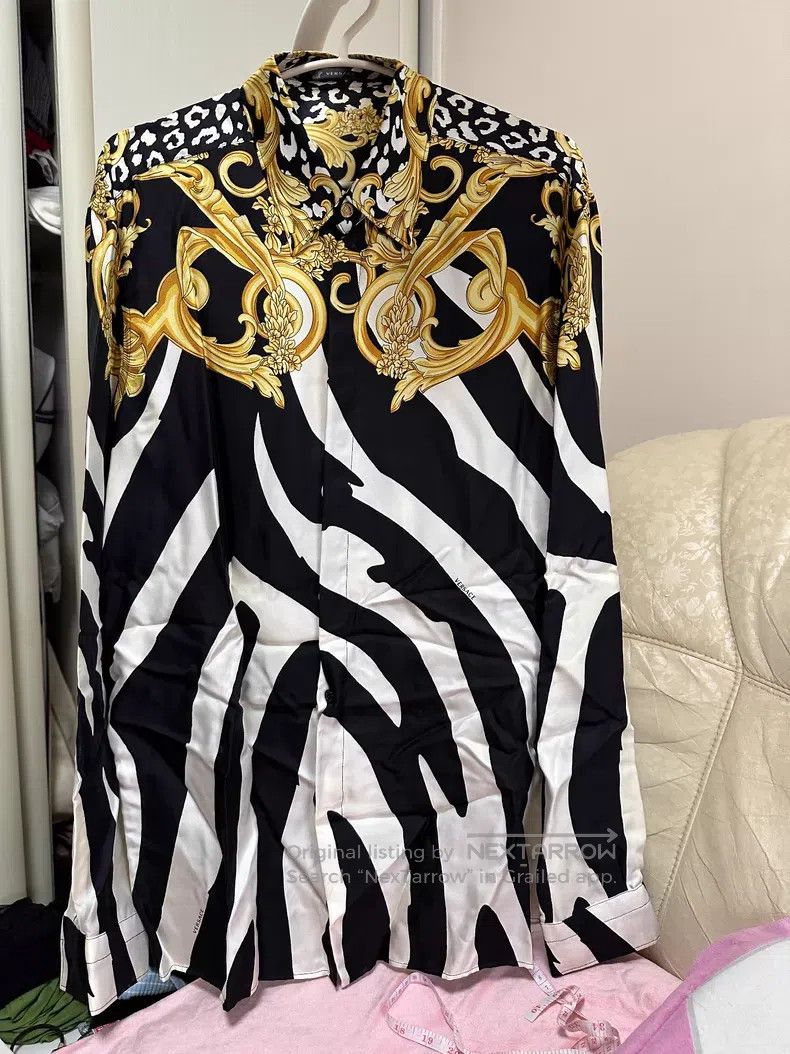 Versace Versace Mulberry silk zebra pattern long-sleeved shirt Size US M / EU 48-50 / 2 - 4 Thumbnail