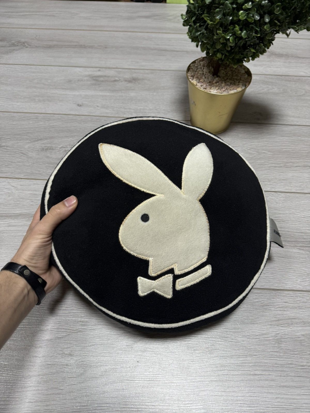 Playboy Playboy rabbit head pillow plush 2005 Size ONE SIZE - 4 Thumbnail
