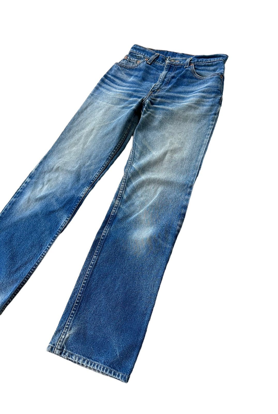 Levi's Vintage Levi’s 505-0217 top button 359 blue denim jeans Size US 26 / EU 42 - 8 Thumbnail