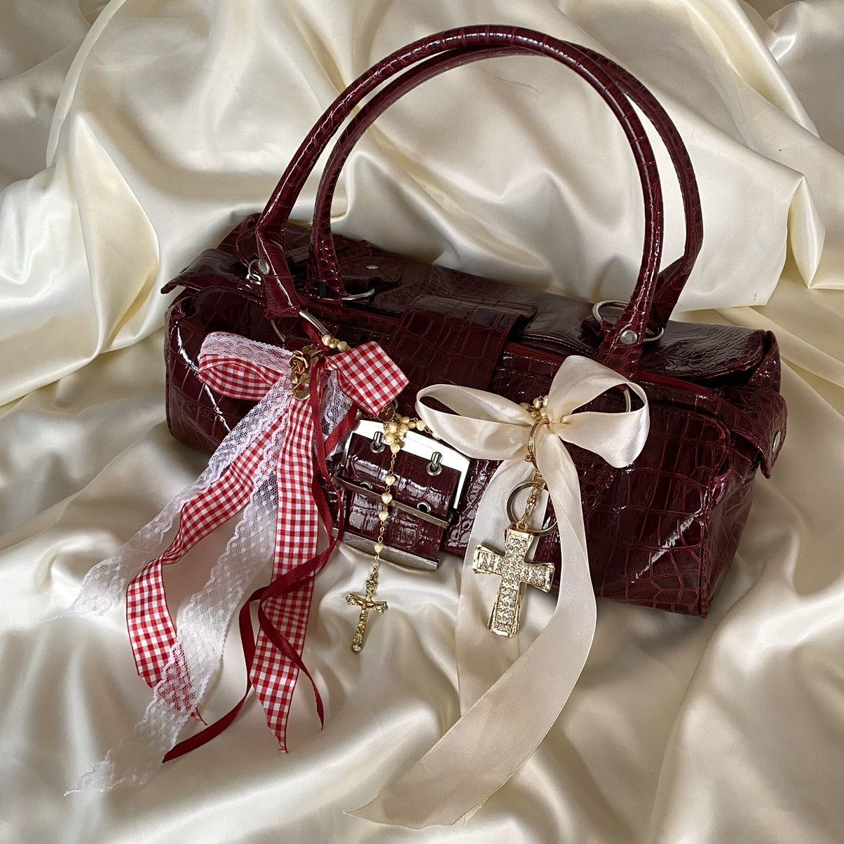 Vintage Vintage burgundy coquette shoulder bag Size ONE SIZE - 3 Thumbnail