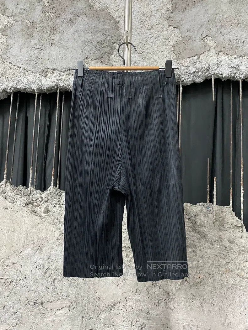 Issey Miyake Issey Miyake size:3 Black Pants Size 22" - 2 Thumbnail