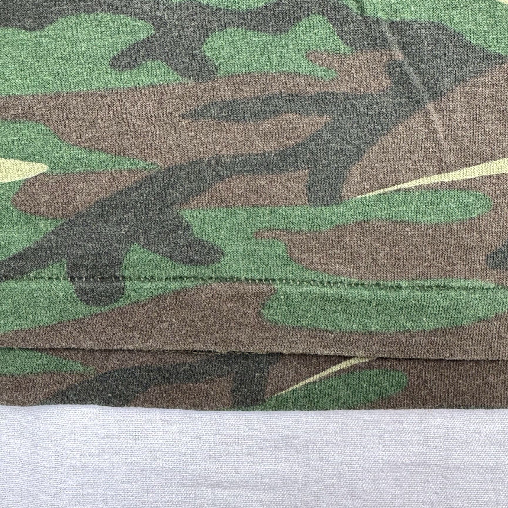 AMO VINTAGE Camo Long Sleeve T Shirt Adult Large Hunting Grunge Hipster 80s Pocket Size US L / EU 52-54 / 3 - 3 Thumbnail