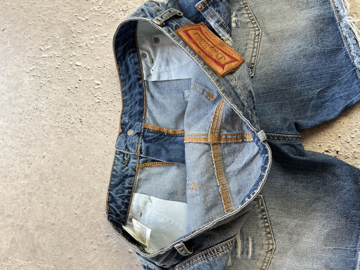 Dsquared2 Dsquared distressed luxury jeans shorts Size US 30 / EU 46 - 13 Thumbnail