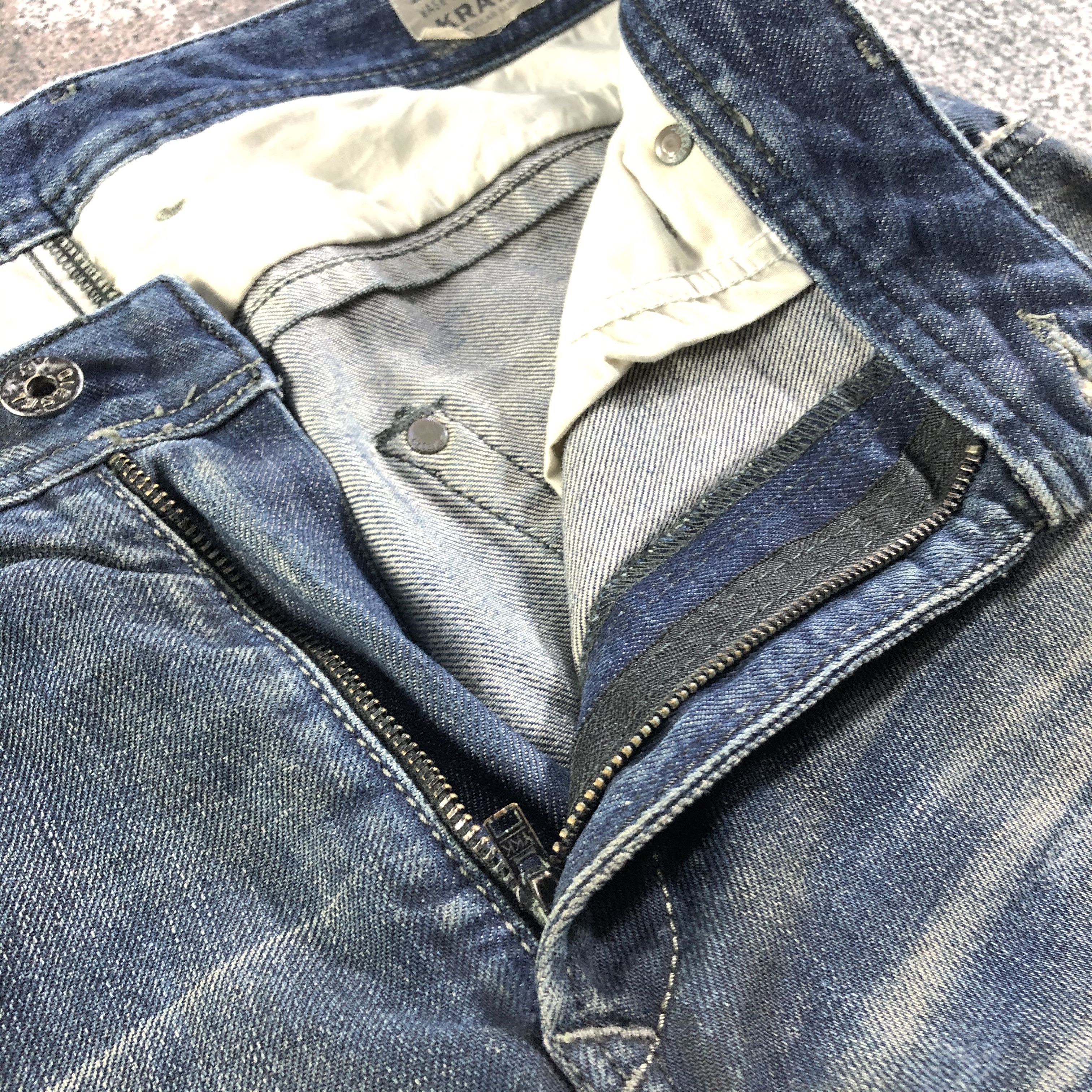 Diesel Distress Diesel Jeans Rusty Blue Denim KJ2561 Size US 31 - 10 Thumbnail