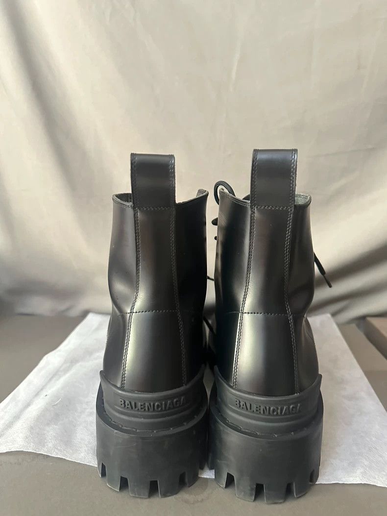 Balenciaga Balenciaga Strike Boots in Black Color Size 44-2506 Size US 10 / EU 43 - 4 Thumbnail