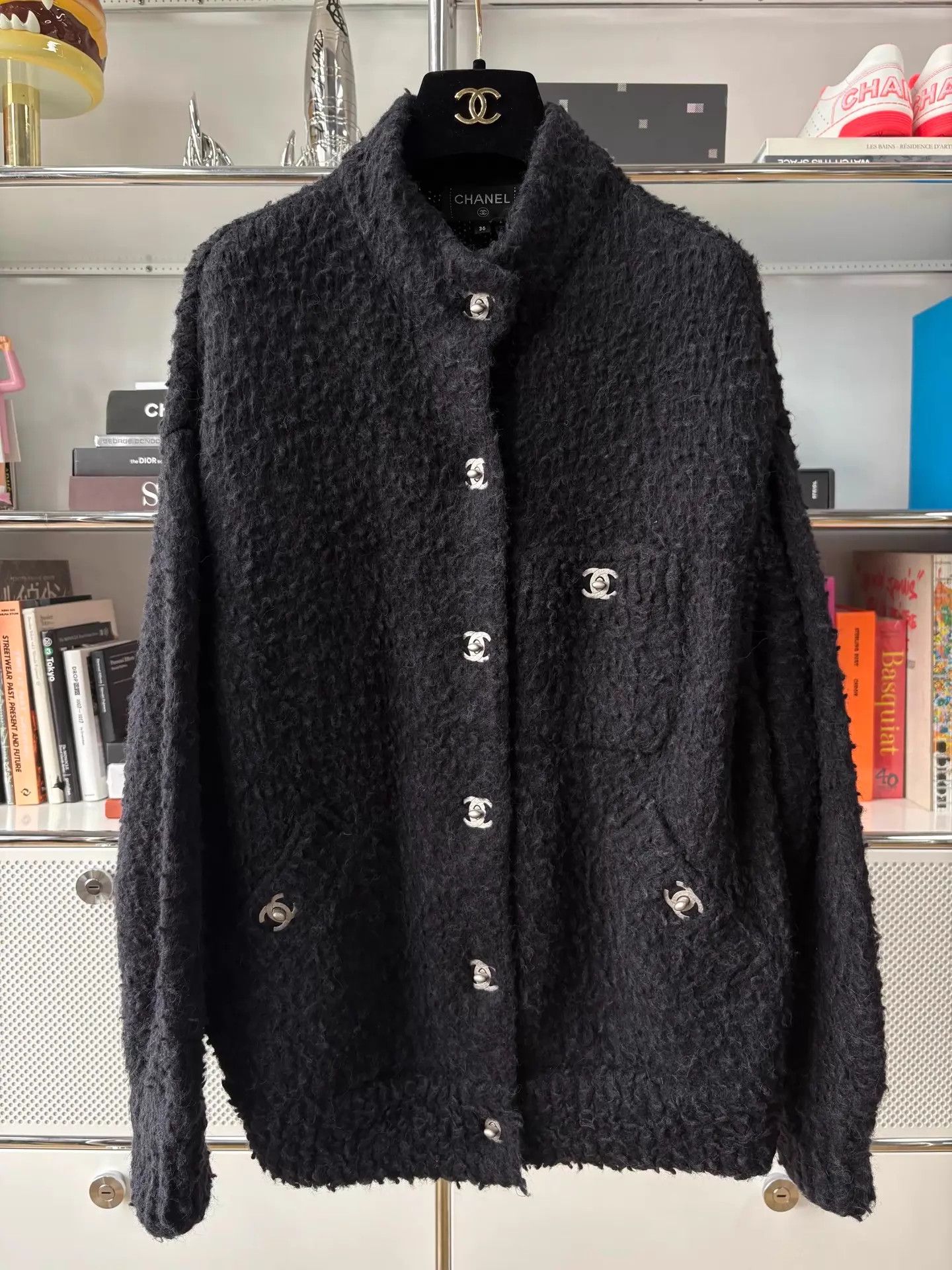 Chanel Chanel Black Silver Bag Buckle Teddy Knit Jacket 36 Women's Size XS / US 0-2 / IT 36-38 - 1 Thumbnail