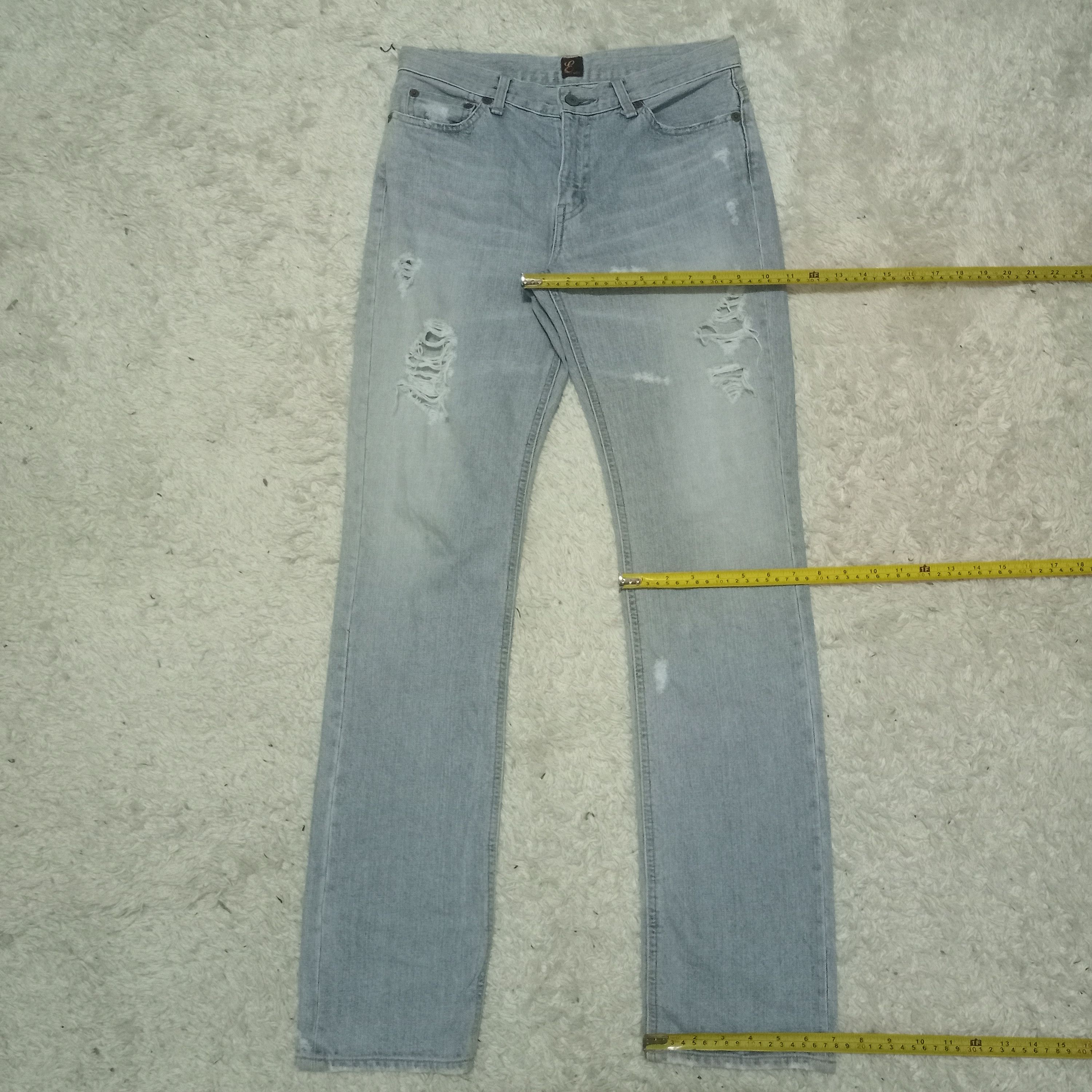 Japanese Brand Vintage BLUE WAY ET BOITE Blue Wash Distressed Jeans 29x31 Size US 29 - 9 Thumbnail