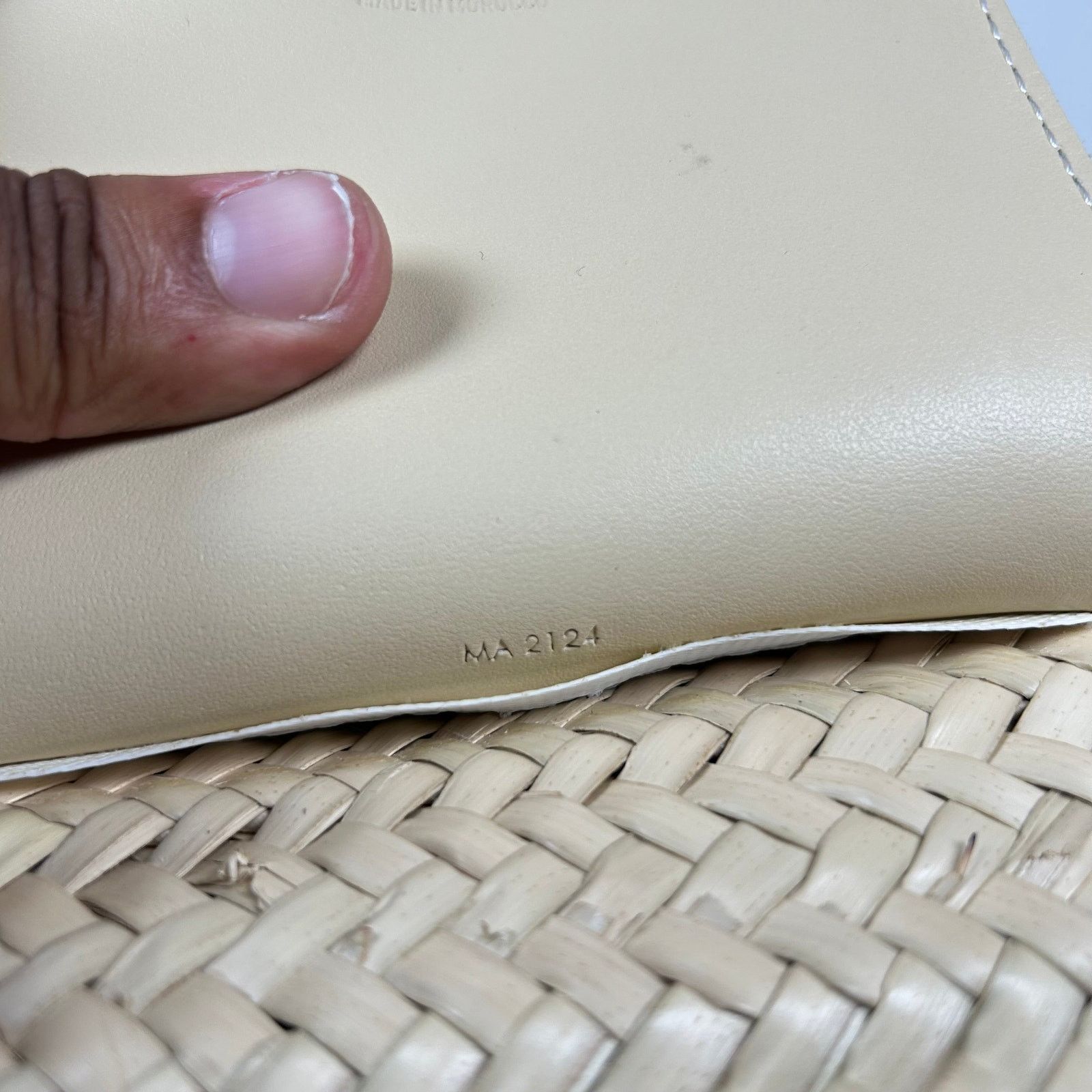 Jacquemus Jacquemus Ivory Small Le Petit Panier Soli Basket Bag Size ONE SIZE - 7 Thumbnail