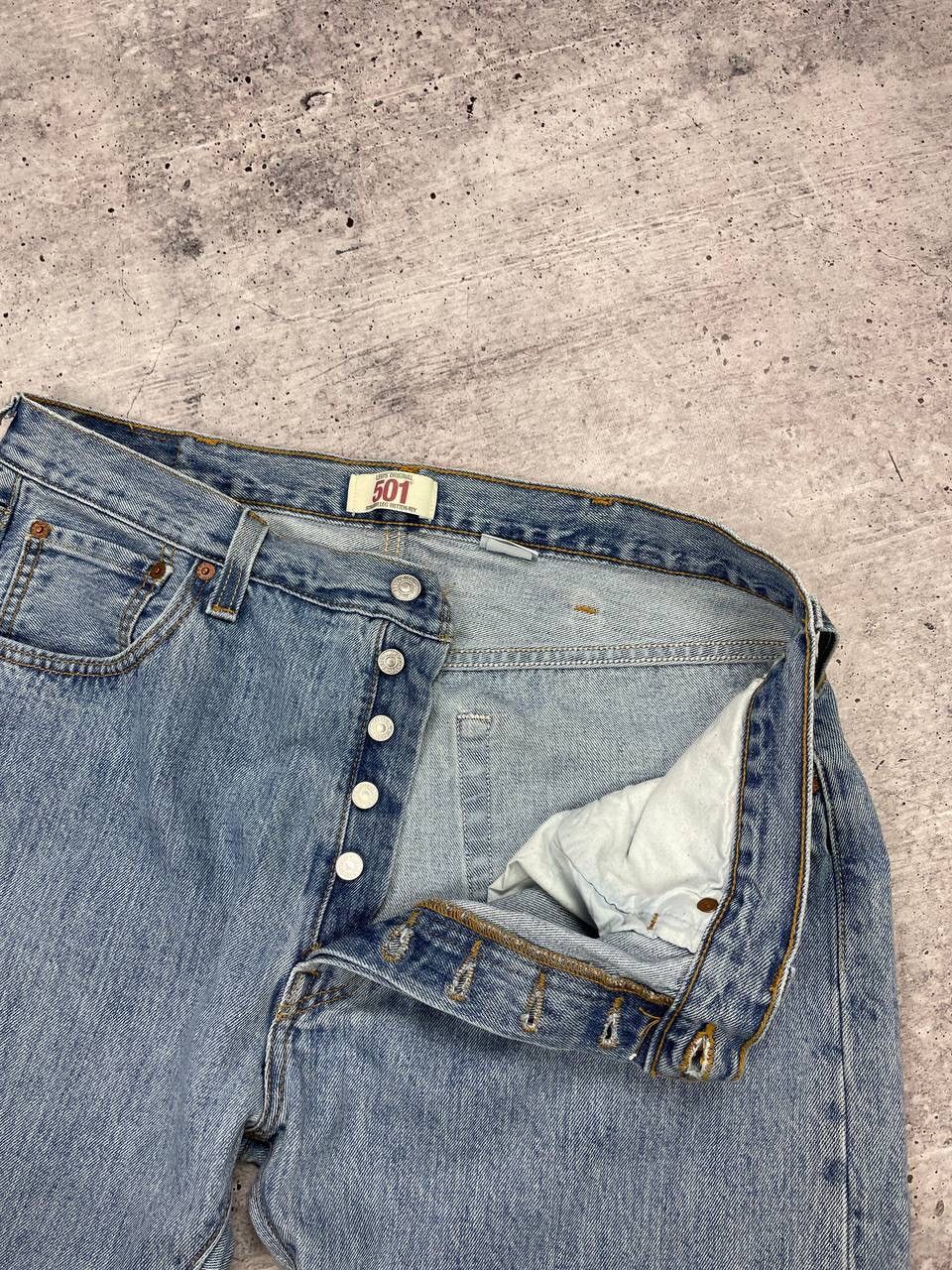 Levi's × Vintage Vintage Levi’s 501 Y2K Style Blue Stonewashed Denim Jeans Size US 36 / EU 52 - 10 Thumbnail