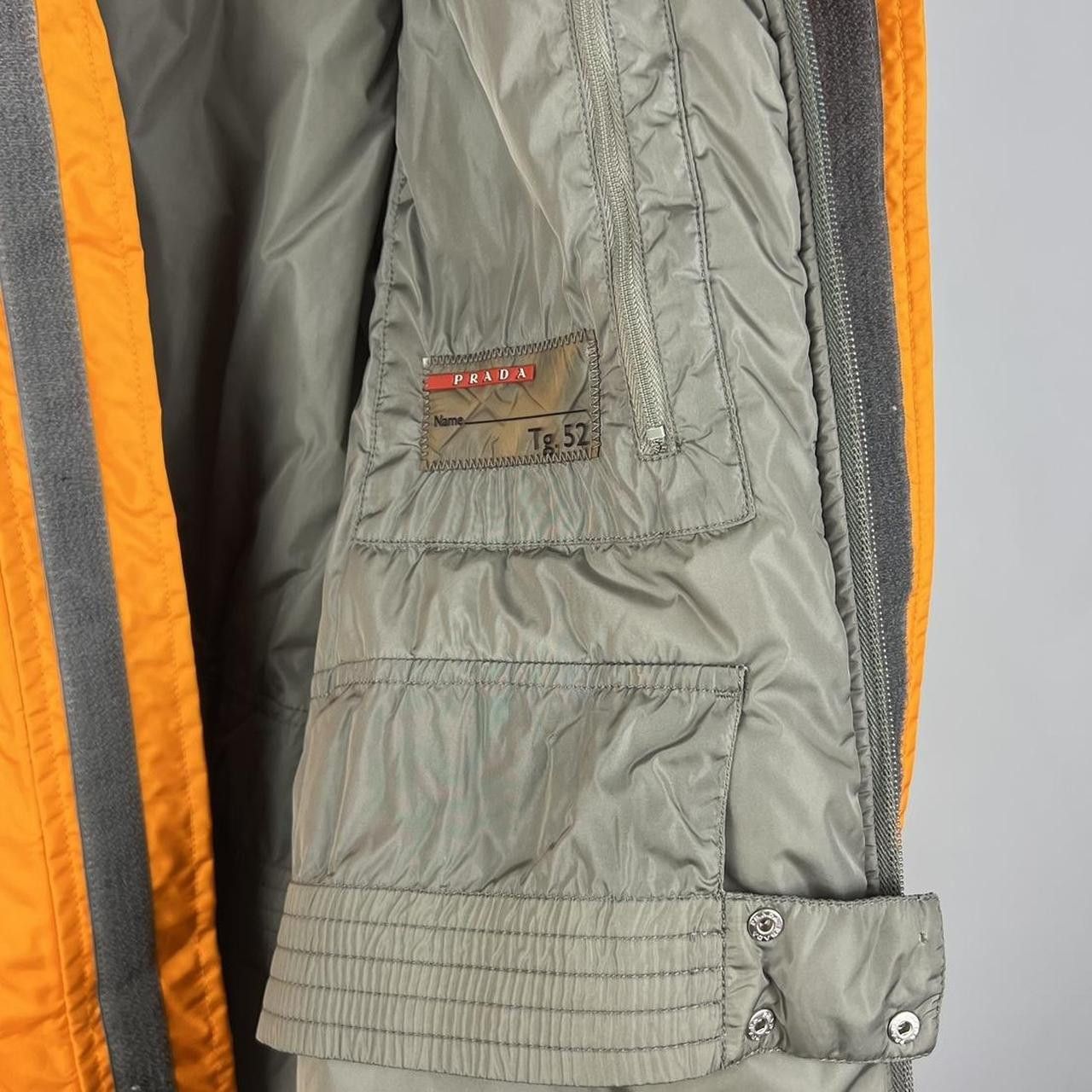 Prada 00’s Prada Sport Ski Jacket Size US L / EU 52-54 / 3 - 6 Thumbnail