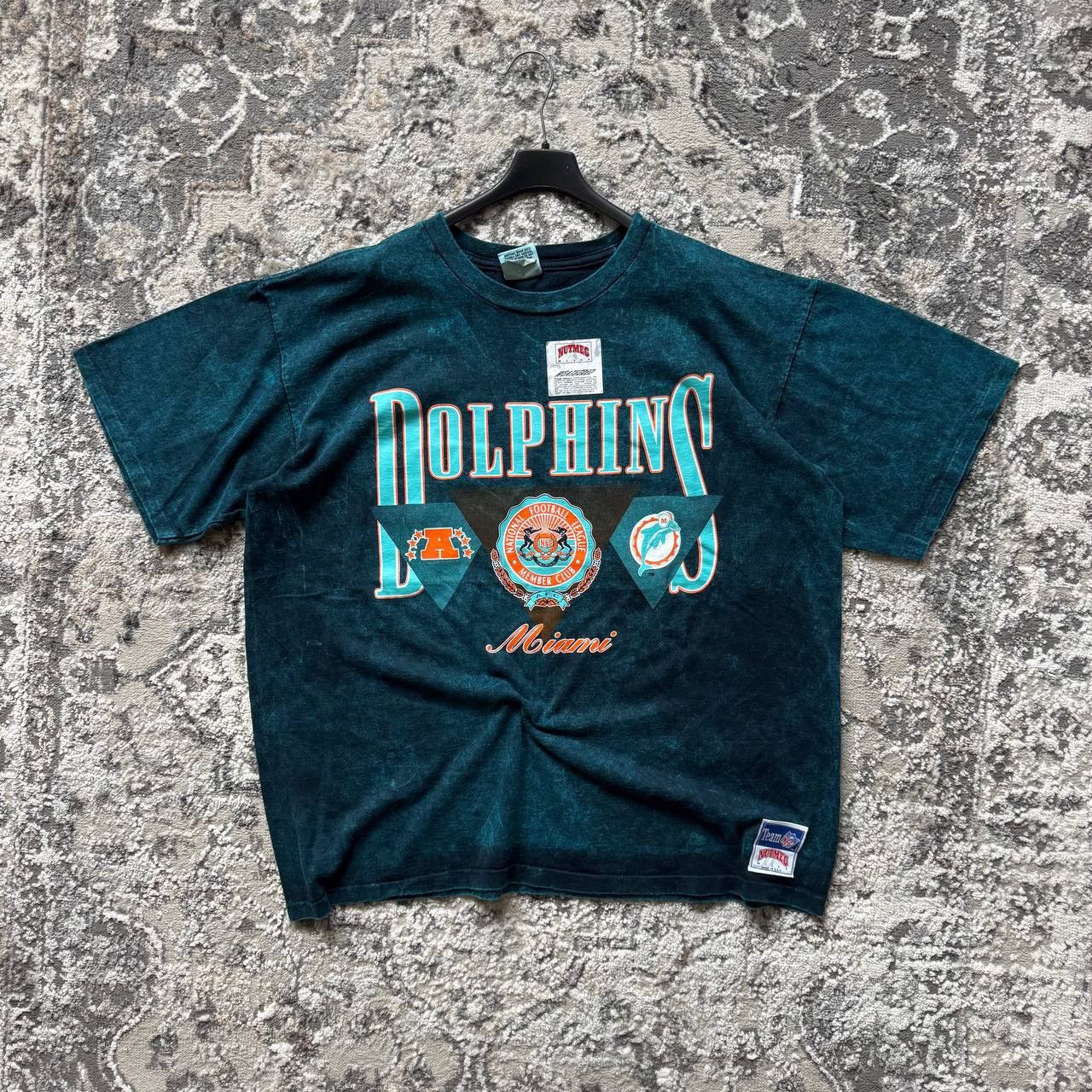 NFL Vintage 90s Miami Dolphins Nutmeg NFL Acid Wash T-shirt Size US XL / EU 56 / 4 - 1 Thumbnail